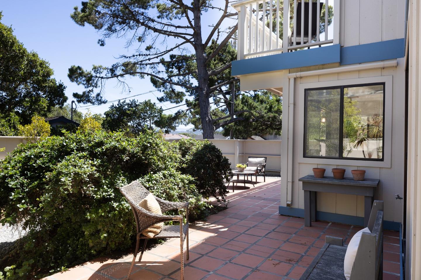 1220 Harrison Street