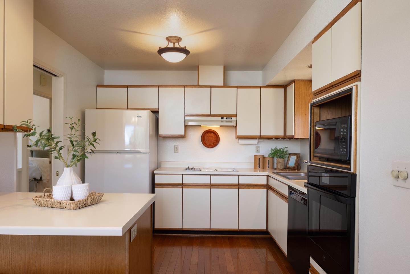 1220 Harrison Street