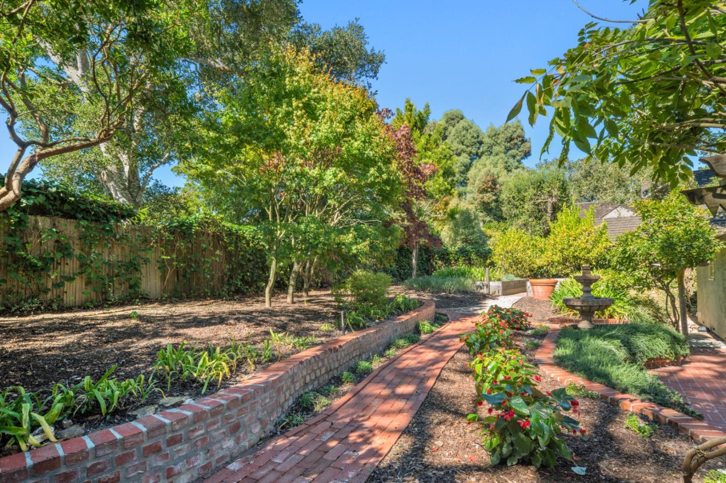 24320 San Pedro Lane