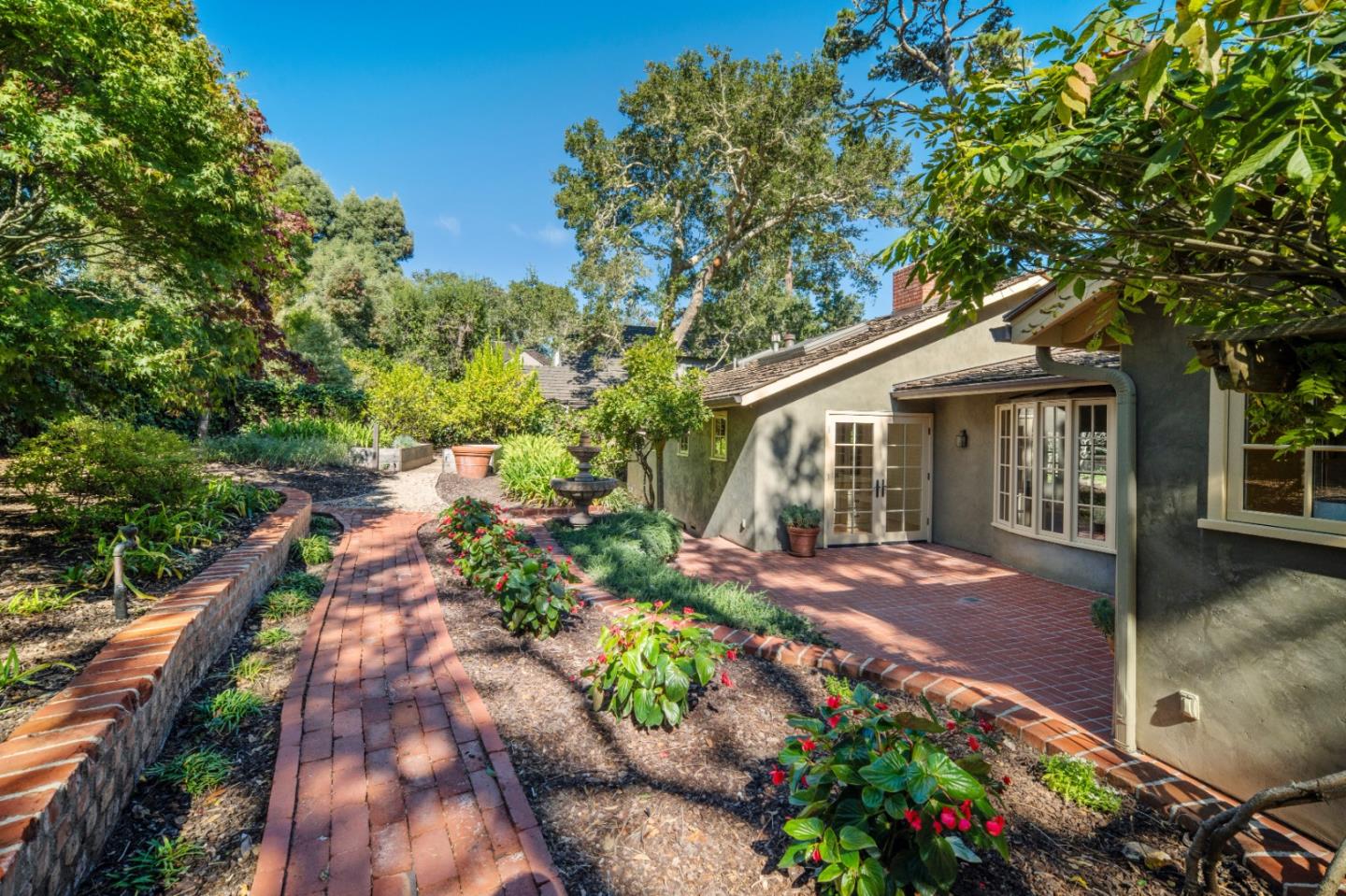 24320 San Pedro Lane