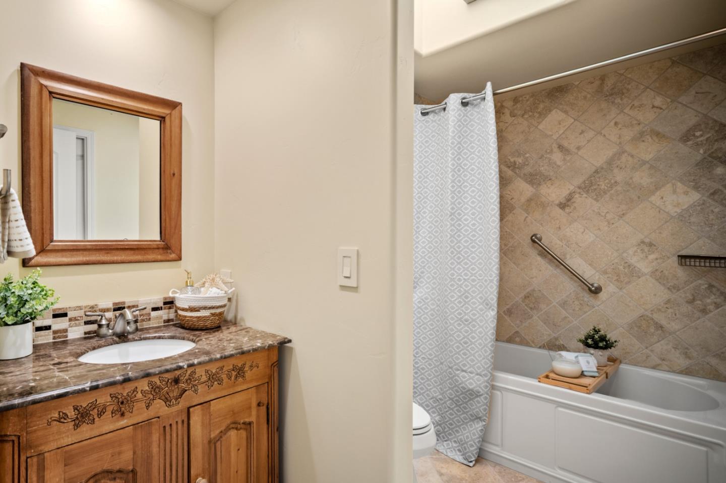 24320 San Pedro Lane