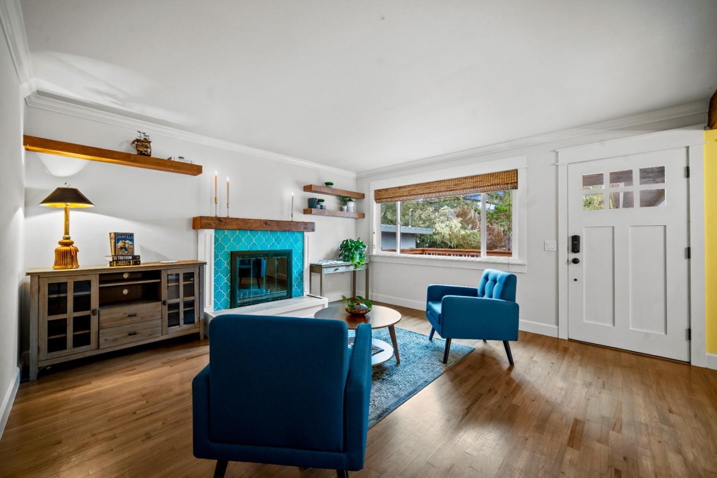1321 David Avenue