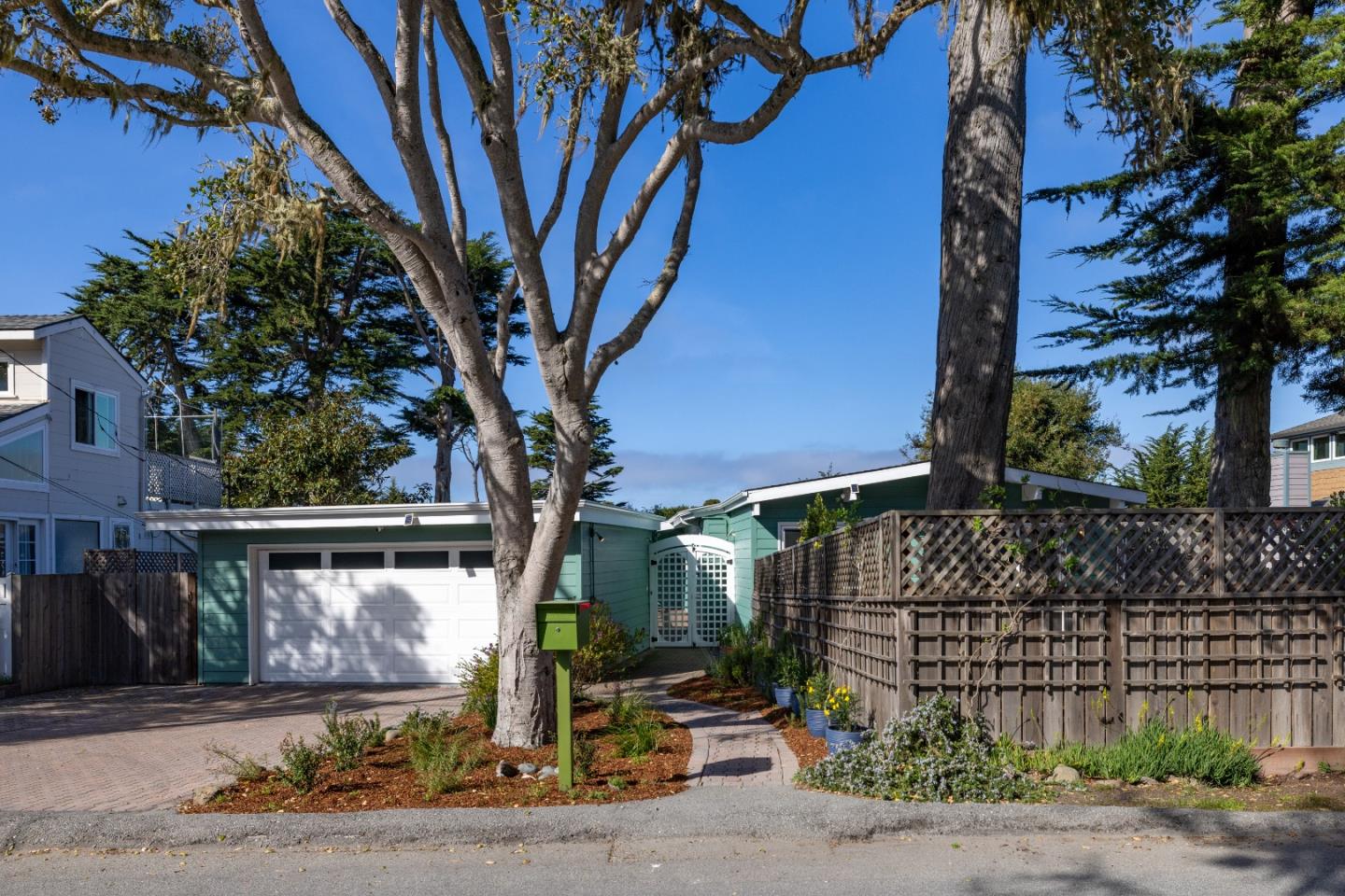 306 Crocker Avenue