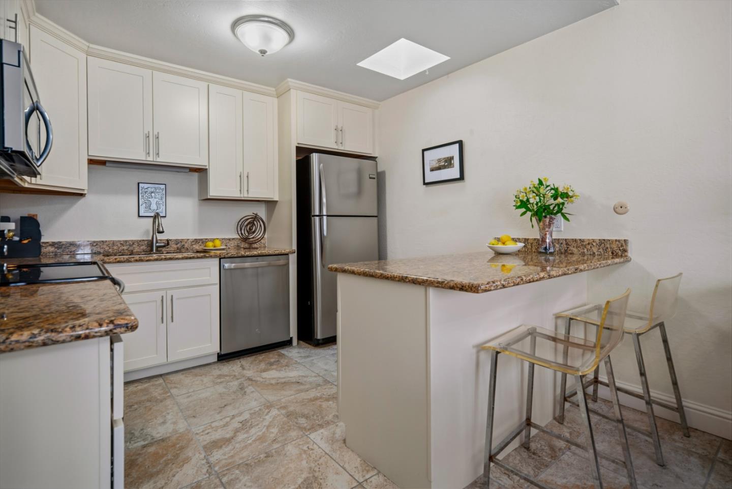 0 Mission 4 NE 5th Street 3N