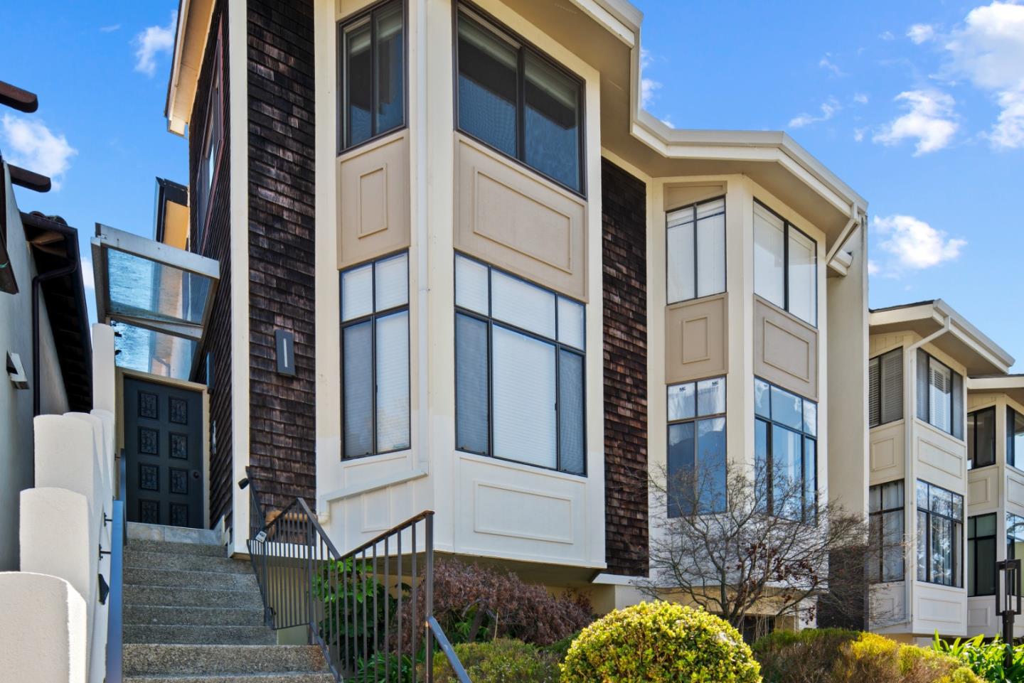 0 Mission 4 NE 5th Street 3N