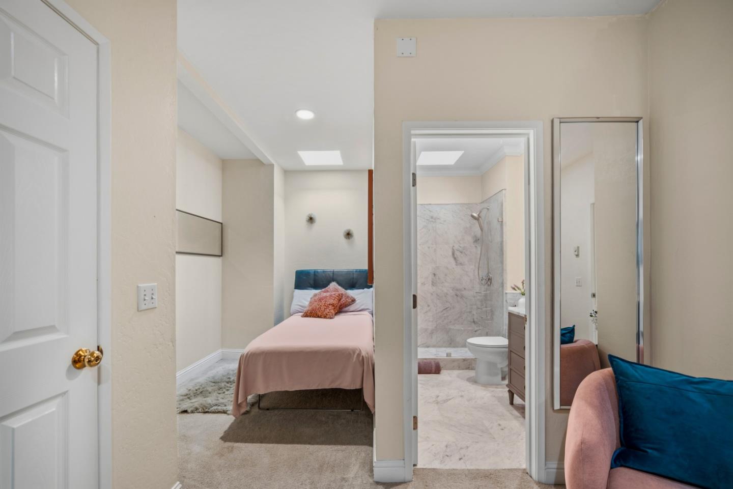 0 Mission 4 NE 5th Street 3N