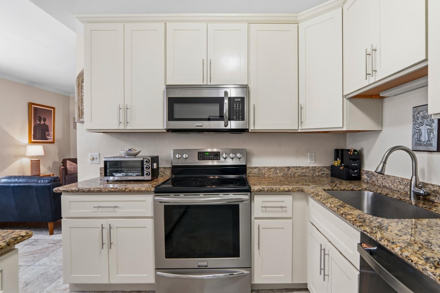 0 Mission 4 NE 5th Street 3N