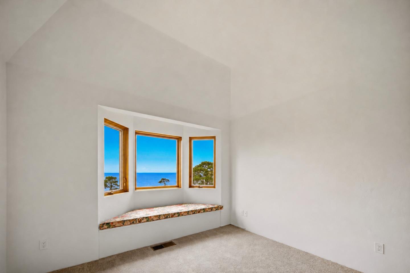 23 Mentone RD