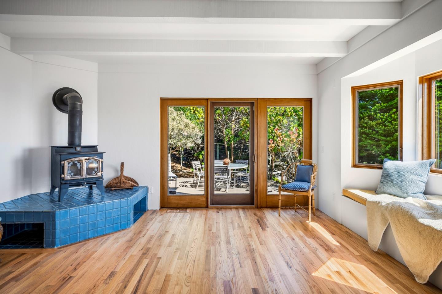 23 Mentone RD