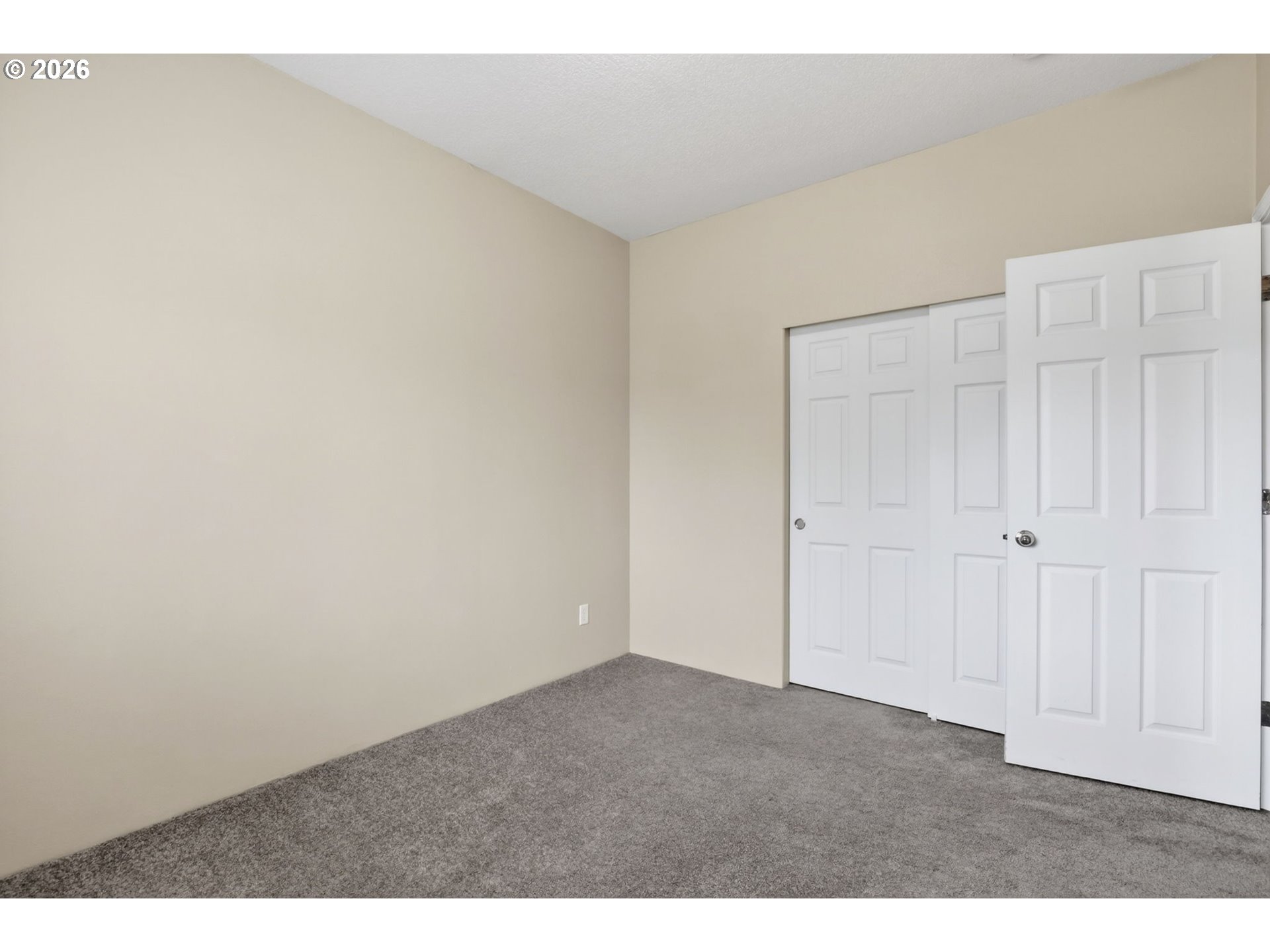 850 COLUMBIA DR