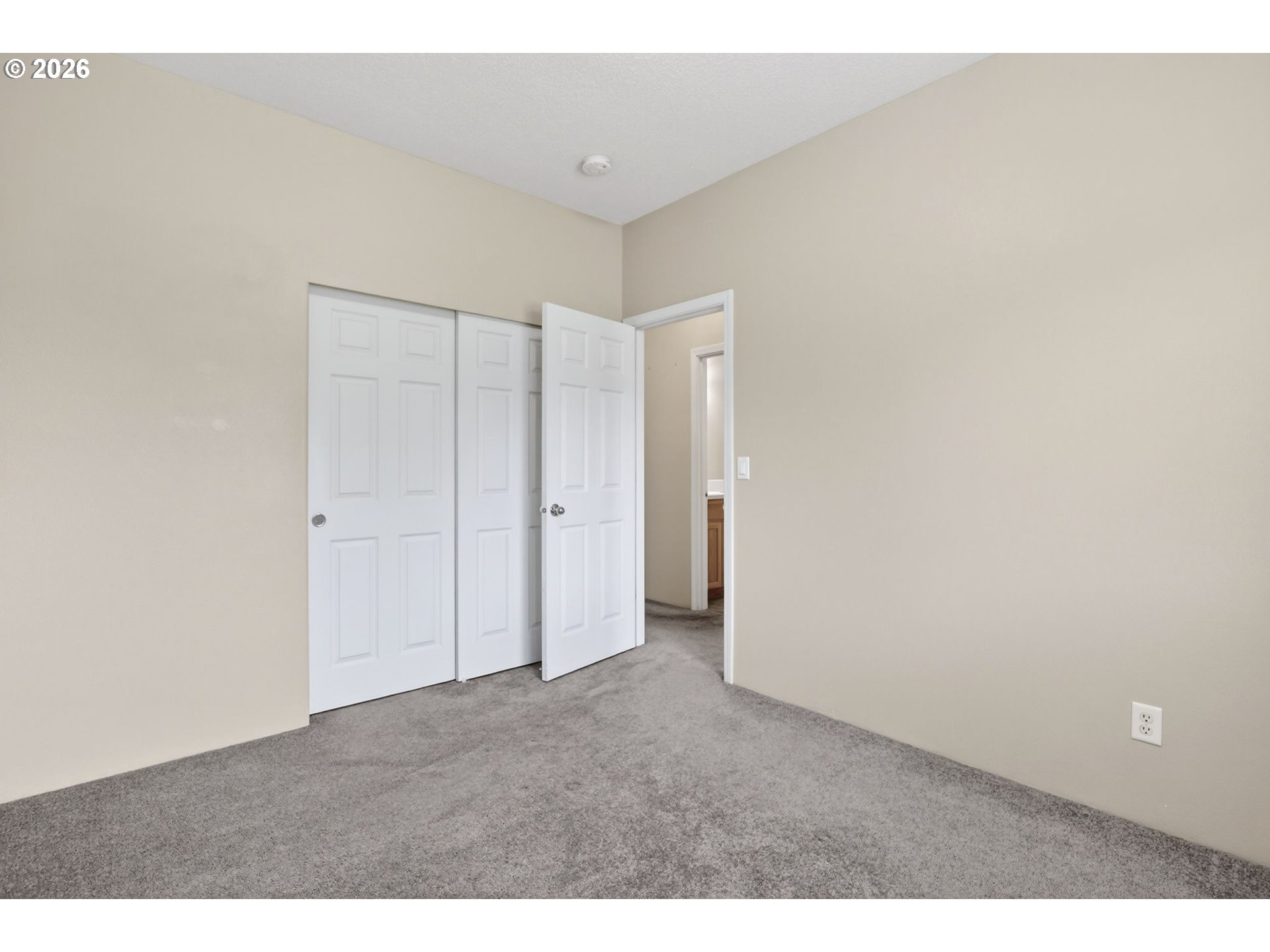 850 COLUMBIA DR