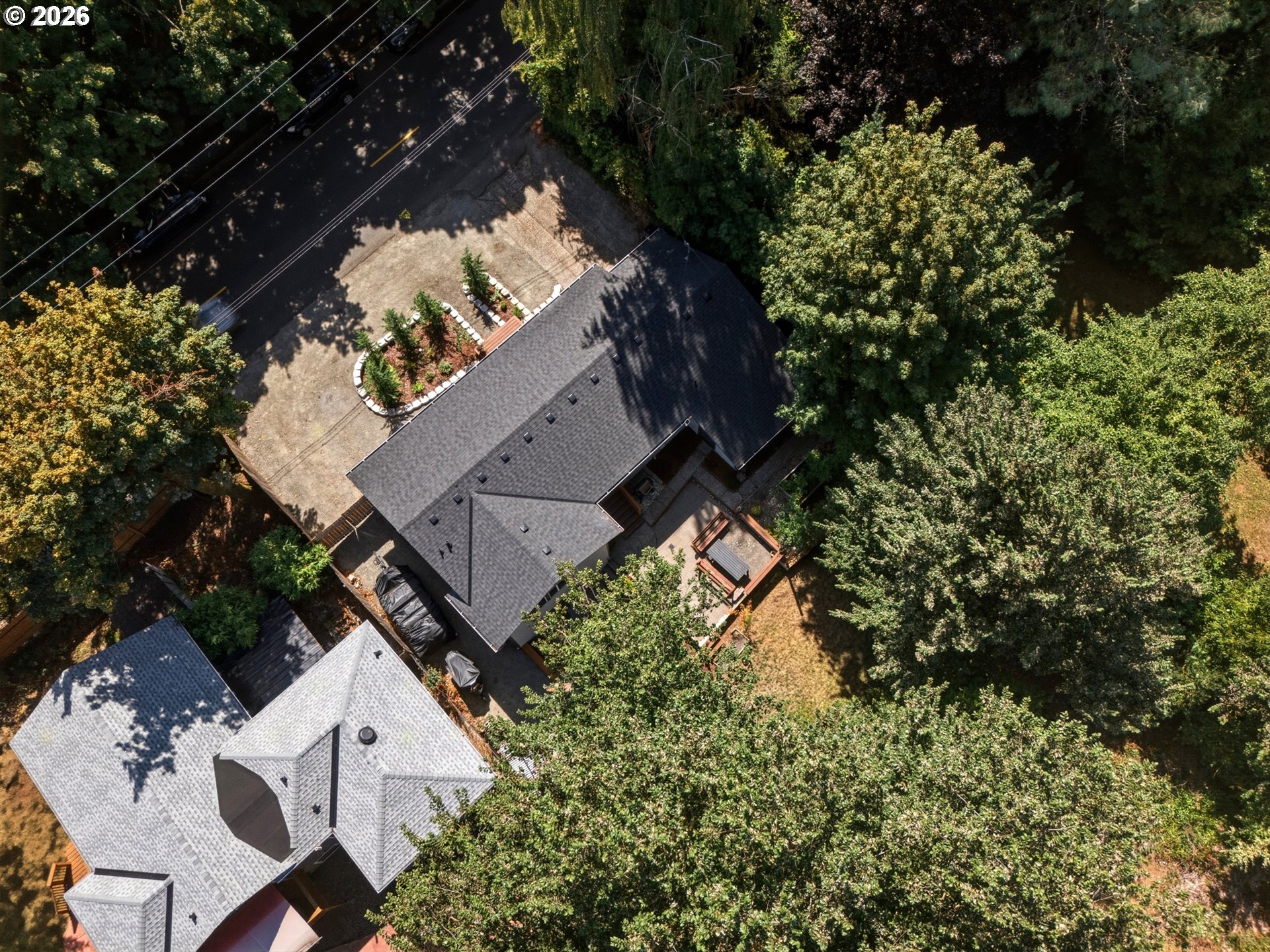 210 NE 45TH ST