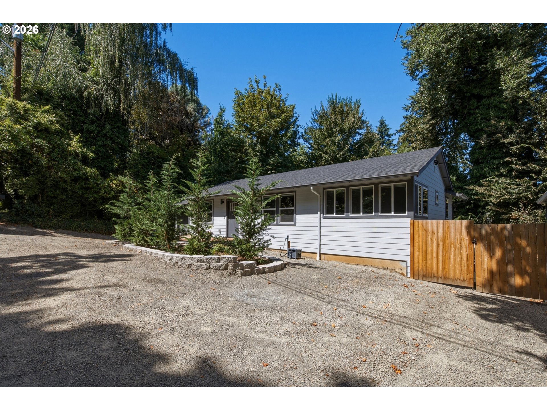 210 NE 45TH ST