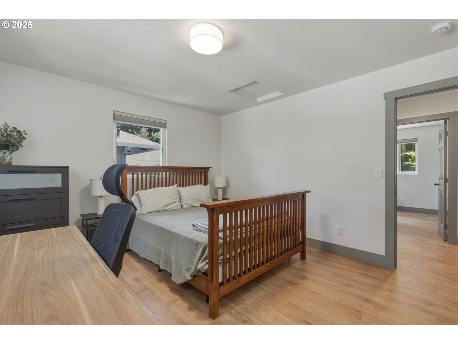 210 NE 45TH ST