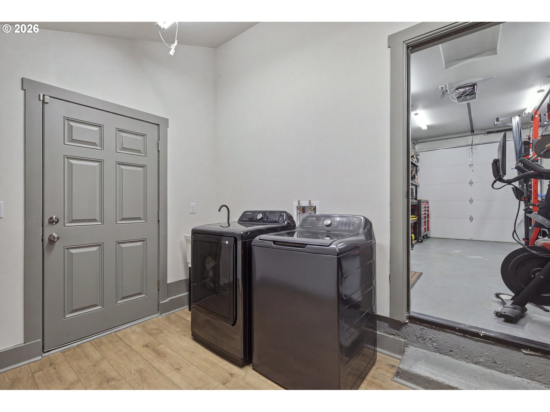 210 NE 45TH ST