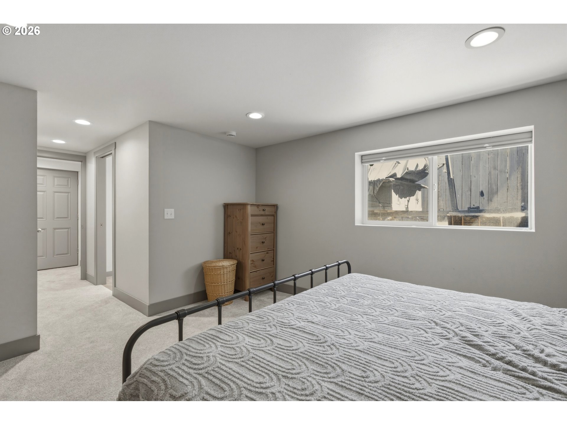 210 NE 45TH ST