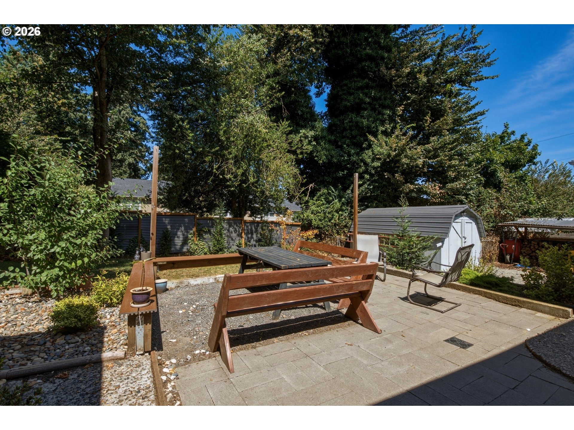 210 NE 45TH ST