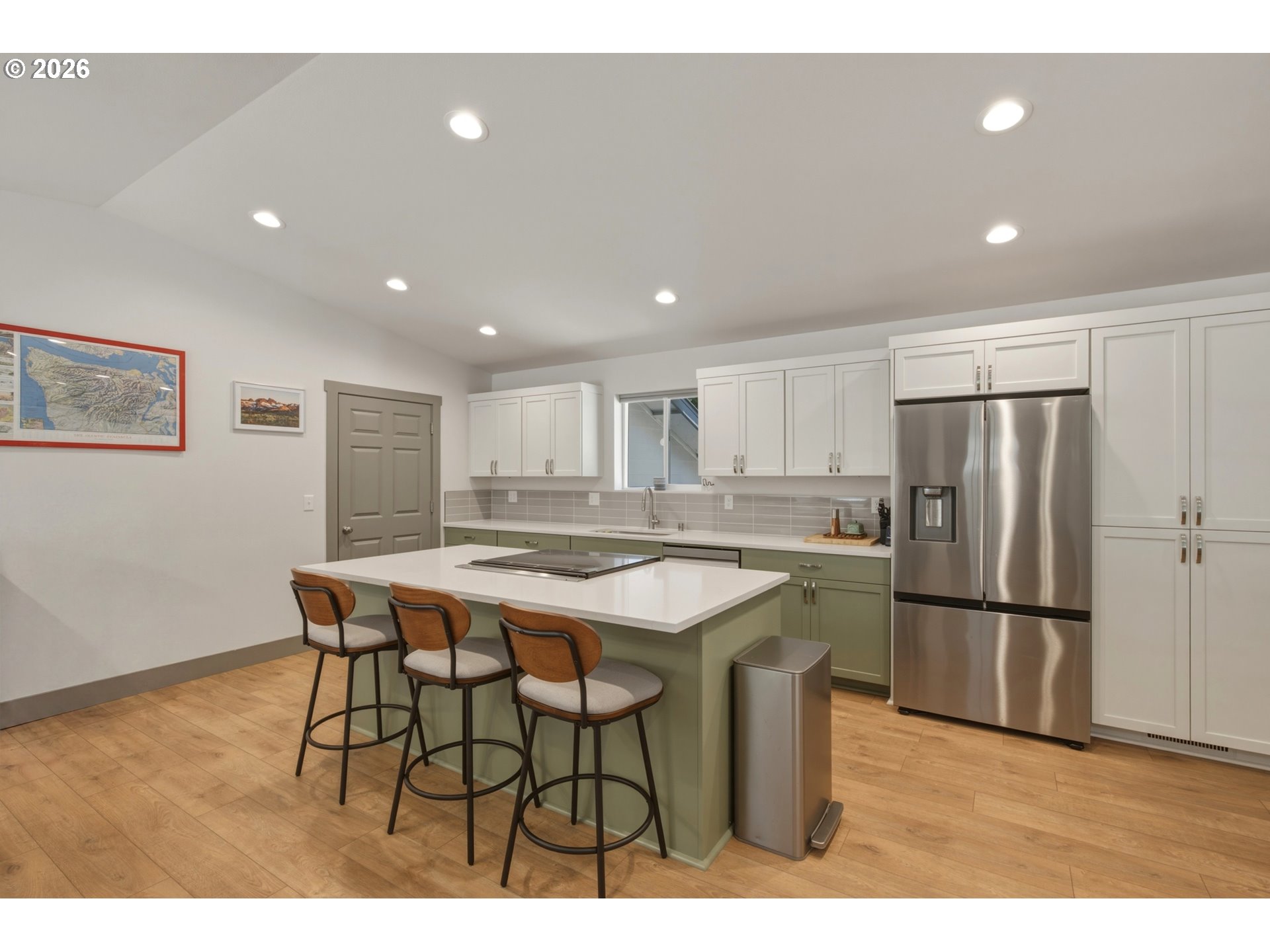210 NE 45TH ST
