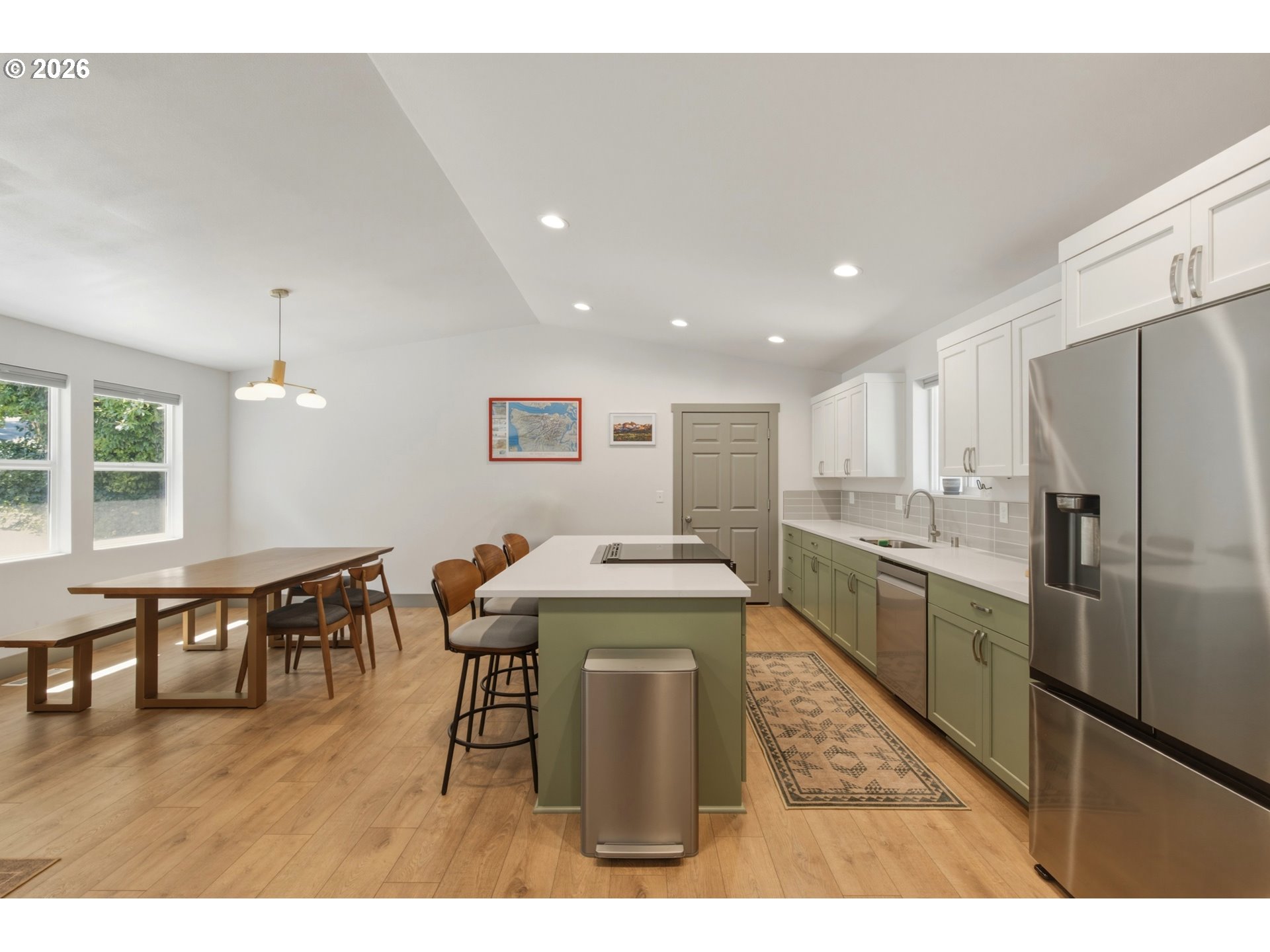 210 NE 45TH ST