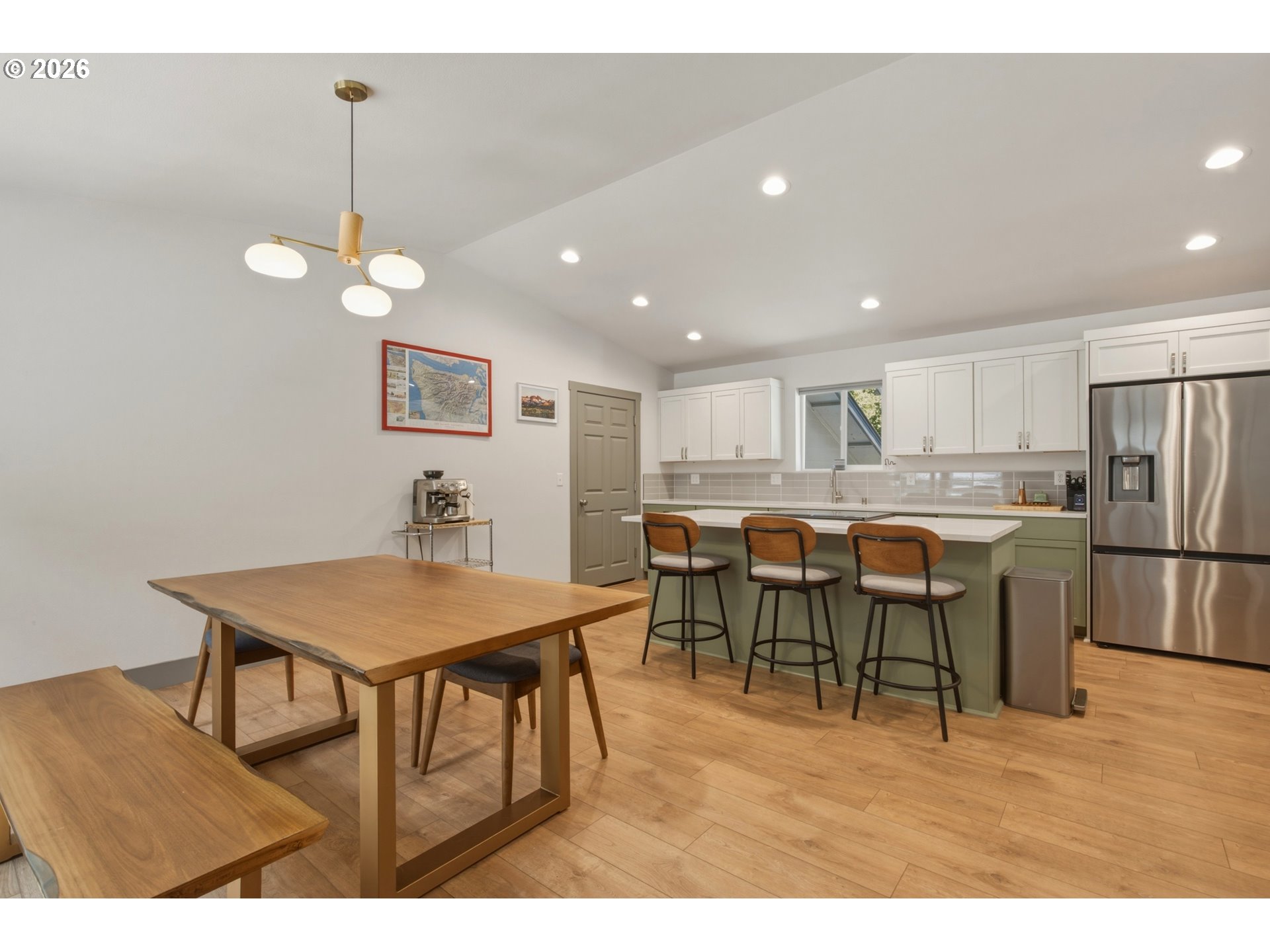 210 NE 45TH ST