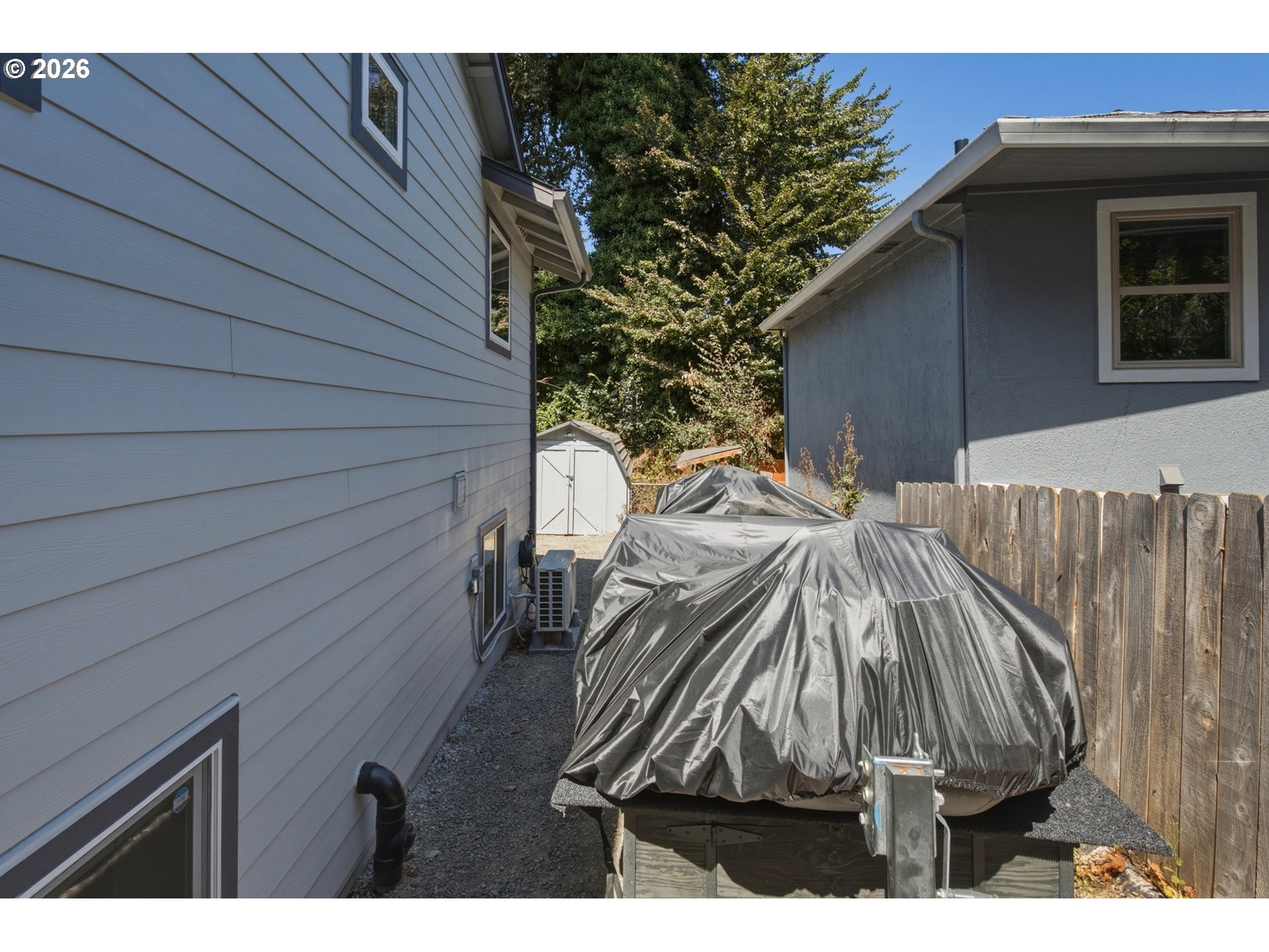 210 NE 45TH ST