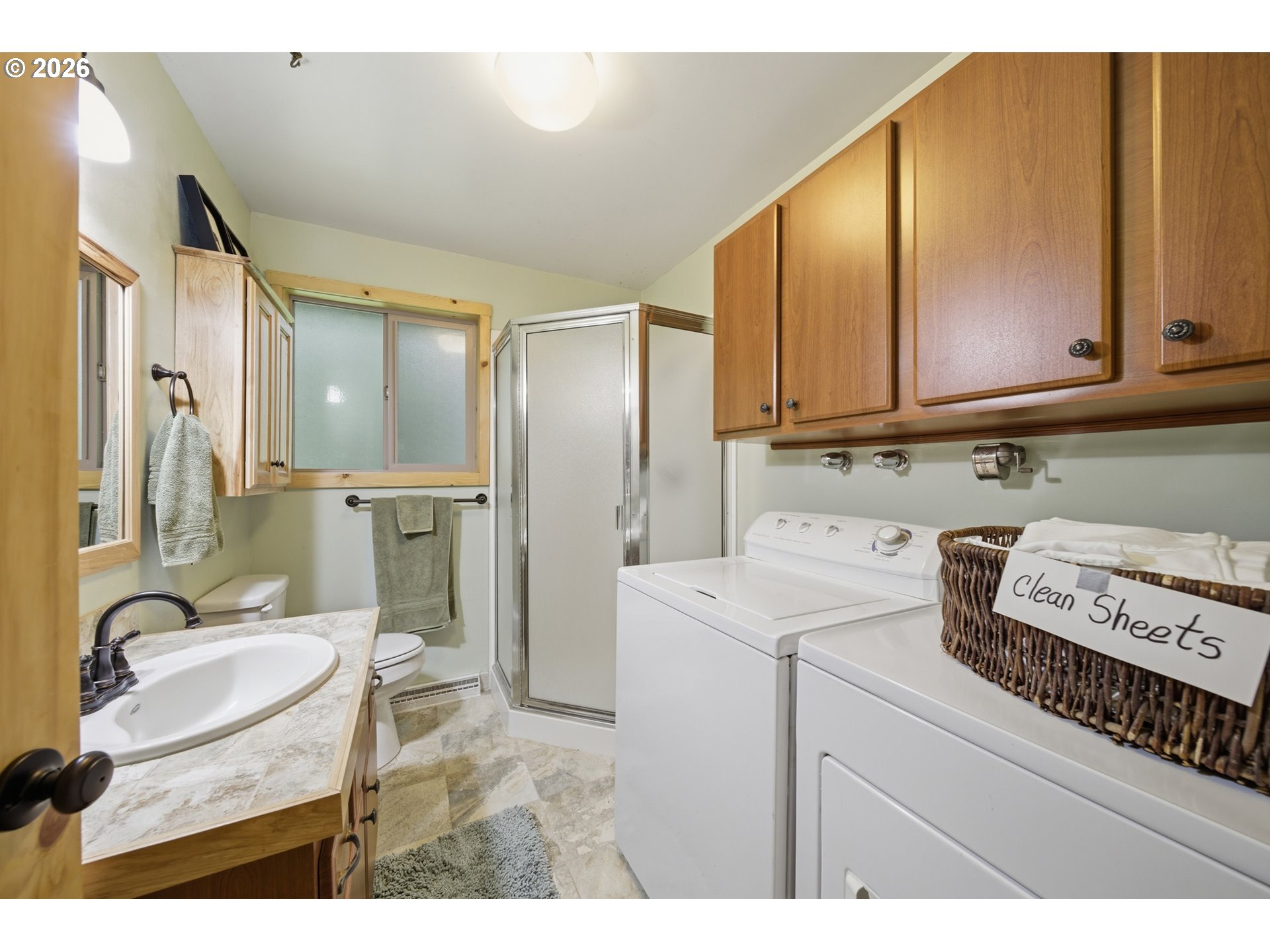 28061 E MOUNTAIN VIEW DR