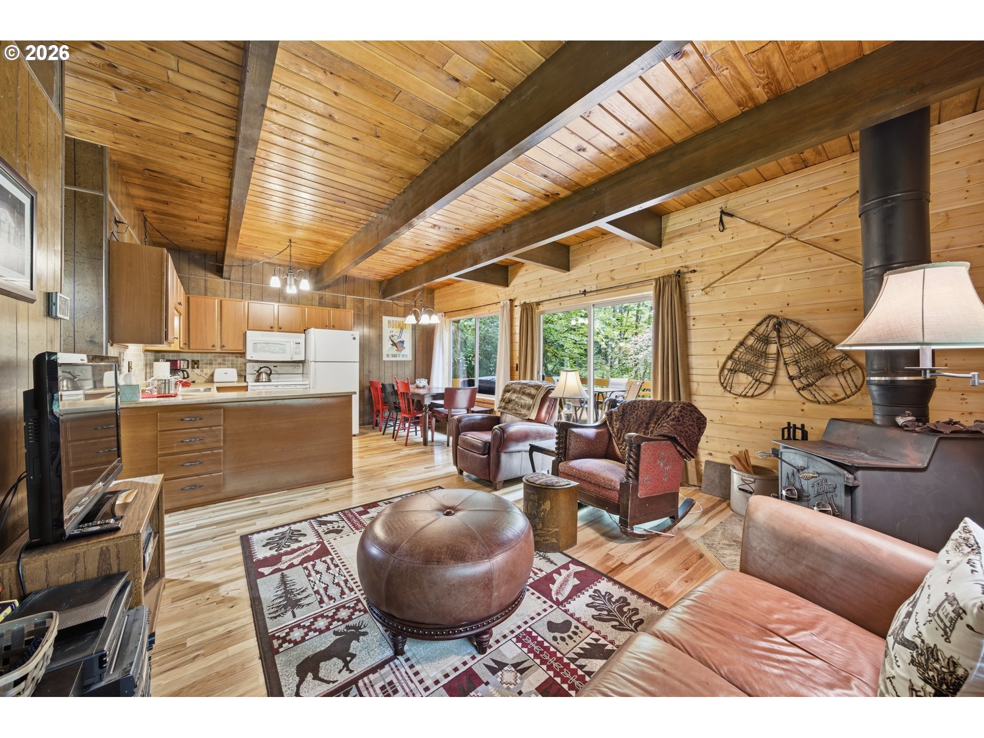 28061 E MOUNTAIN VIEW DR