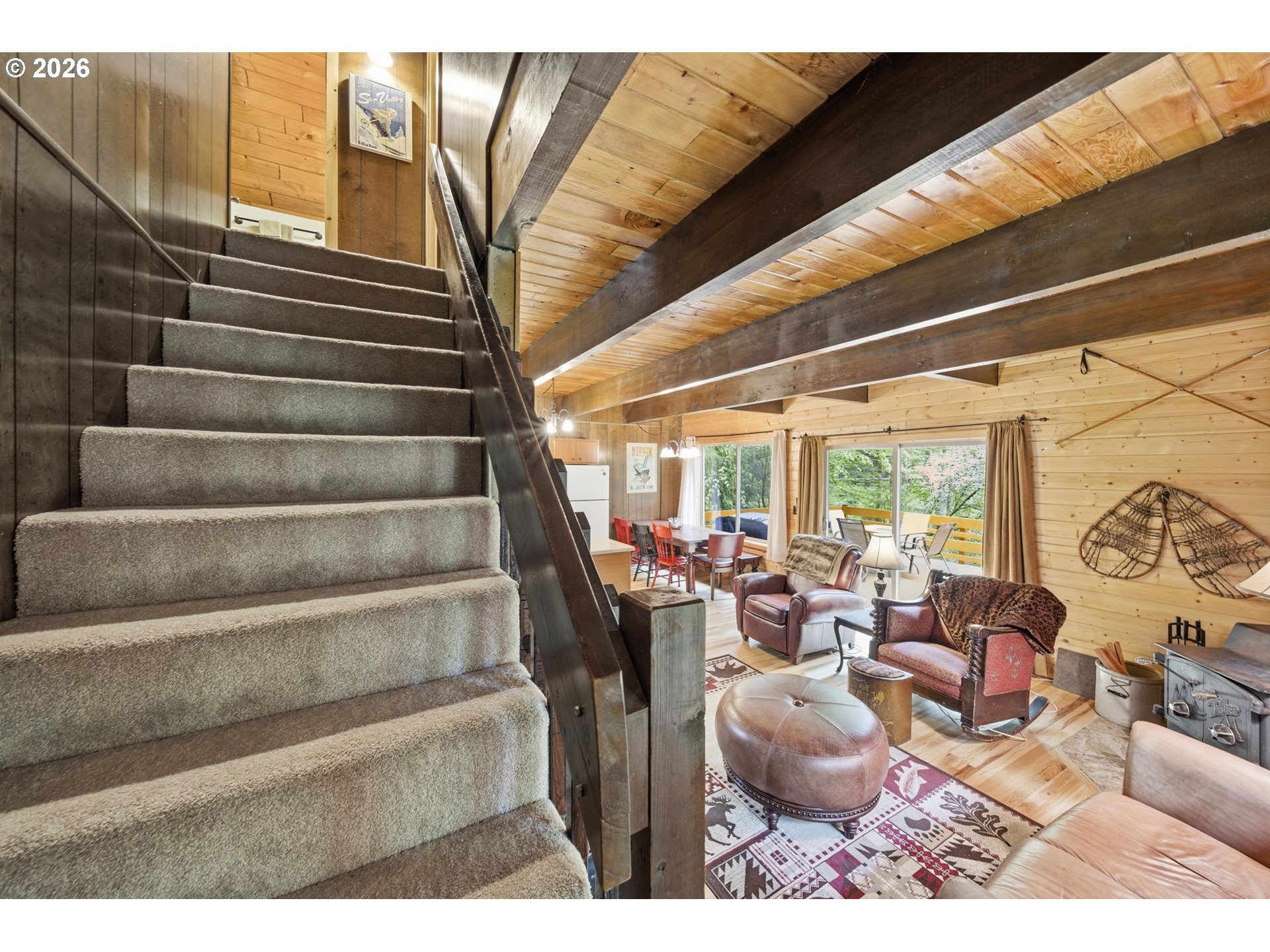 28061 E MOUNTAIN VIEW DR
