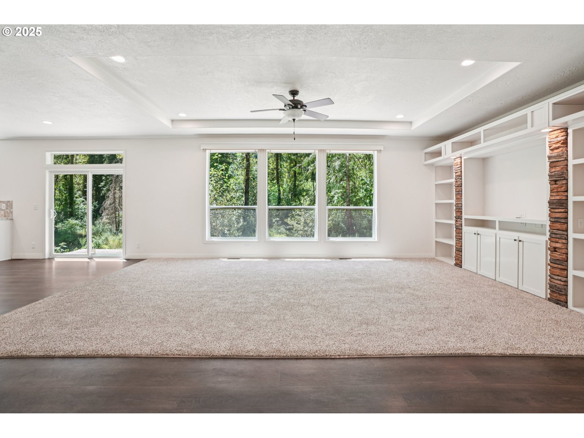 64314 E BARLOW TRAIL RD