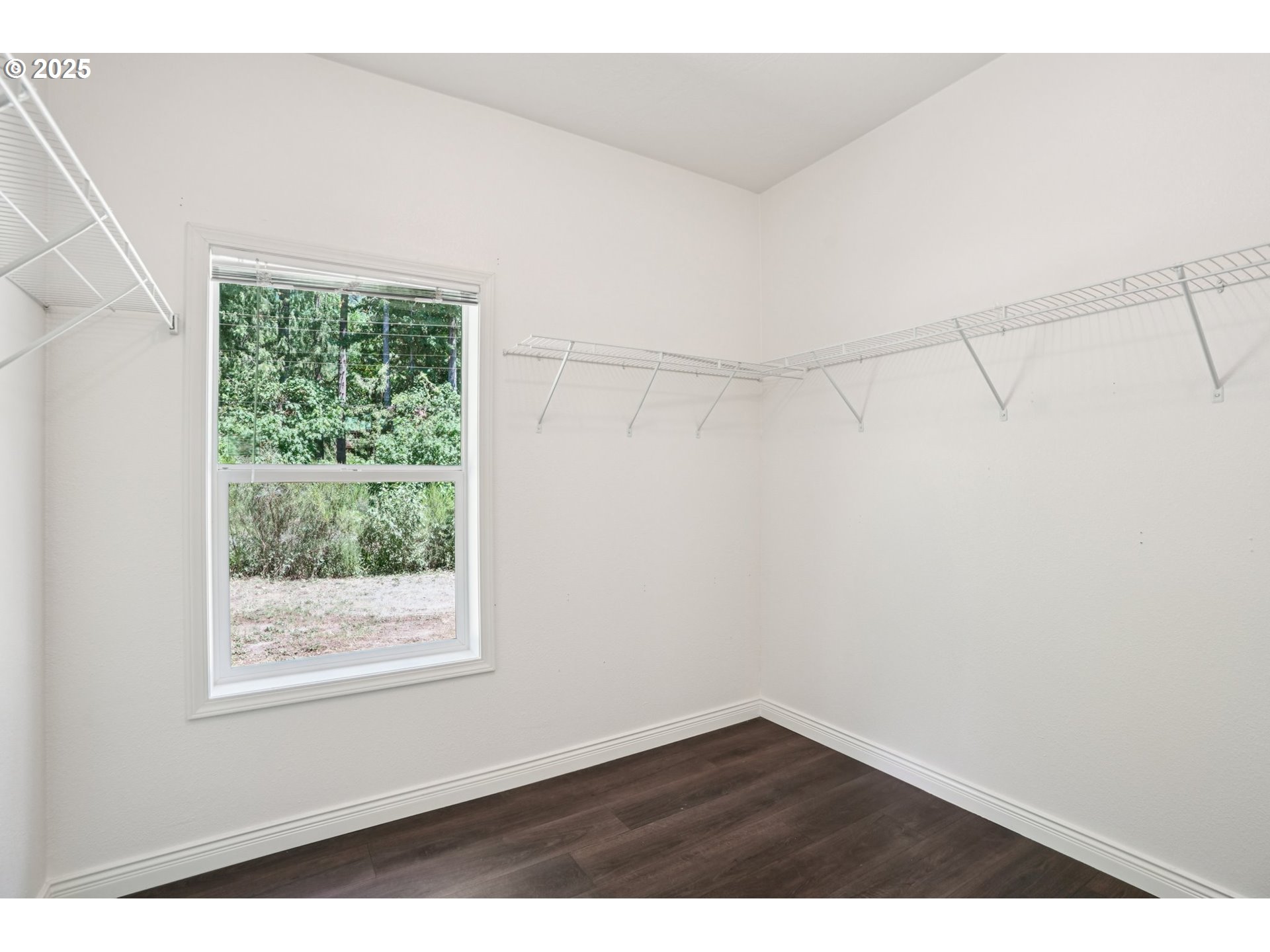 64314 E BARLOW TRAIL RD