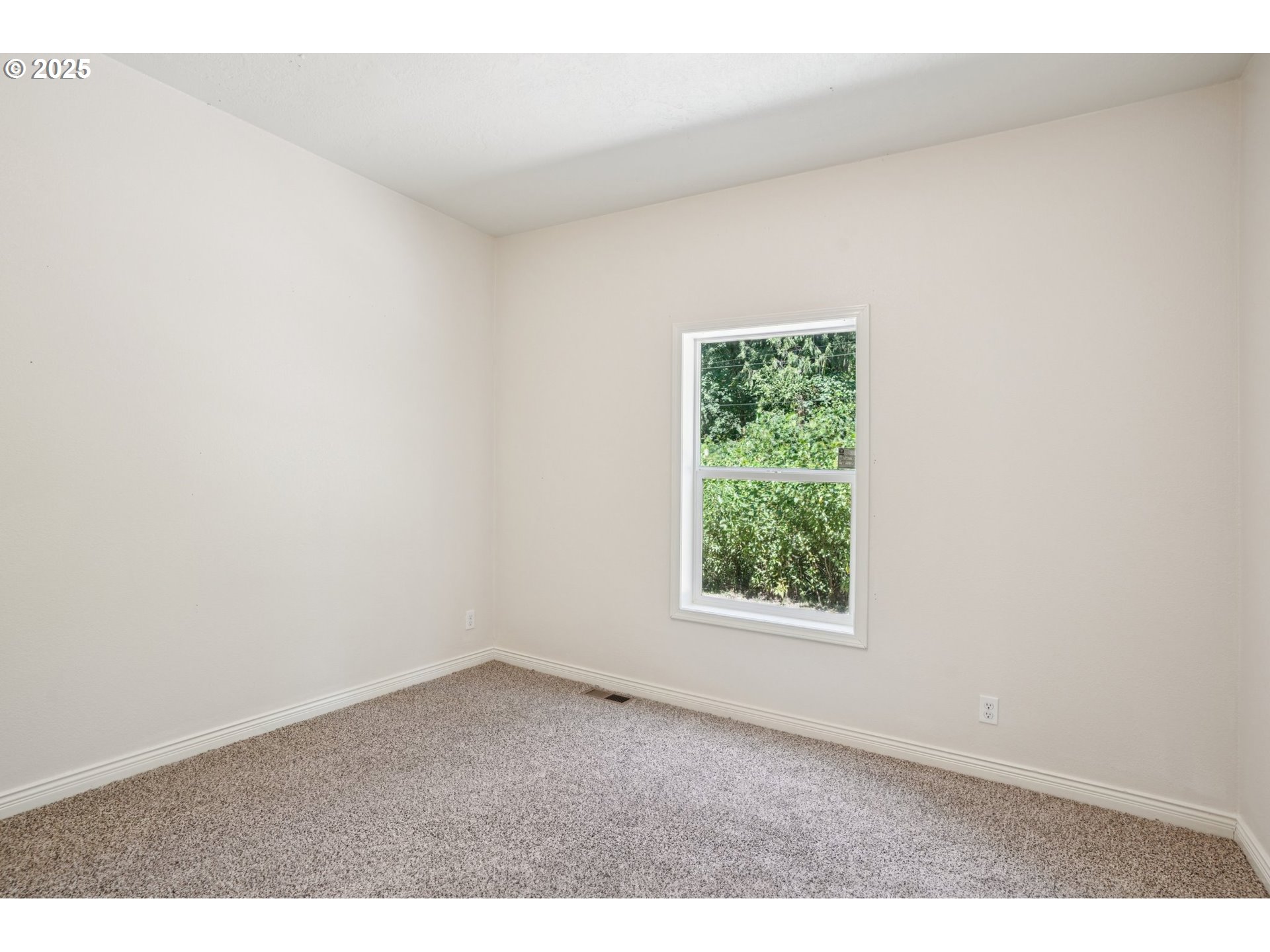 64314 E BARLOW TRAIL RD