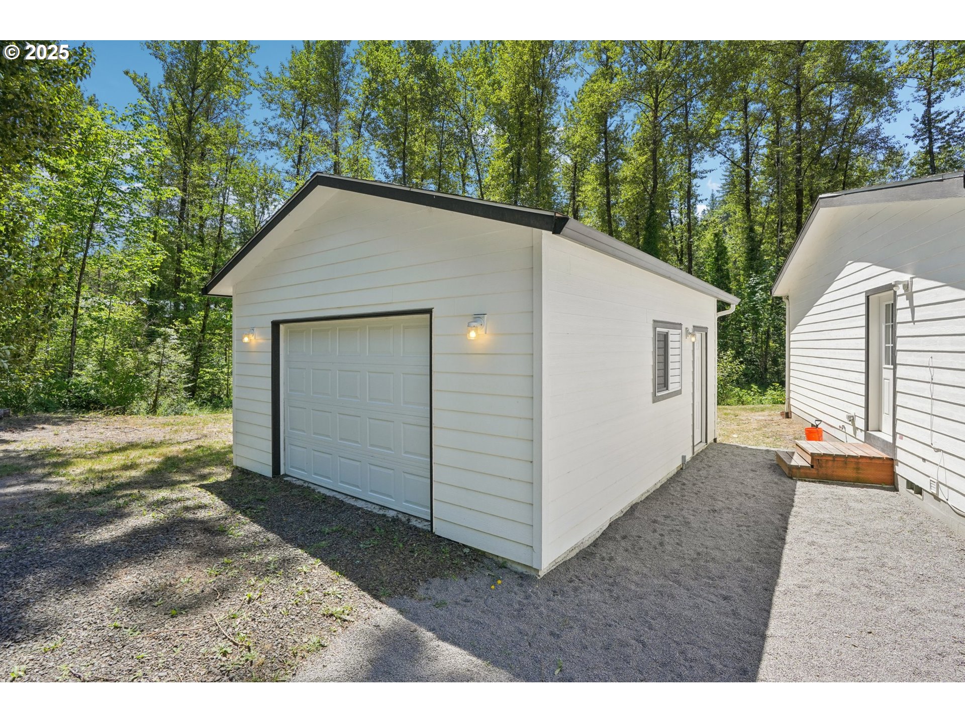 64314 E BARLOW TRAIL RD