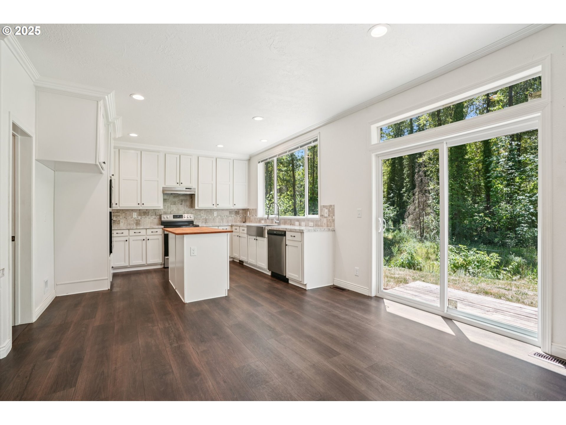 64314 E BARLOW TRAIL RD