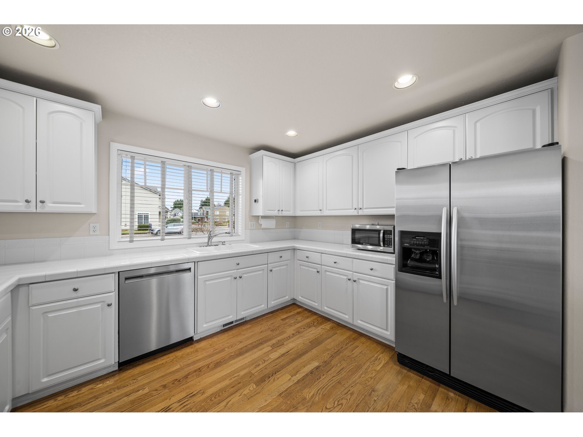 1579 S PEPPERWOOD ST