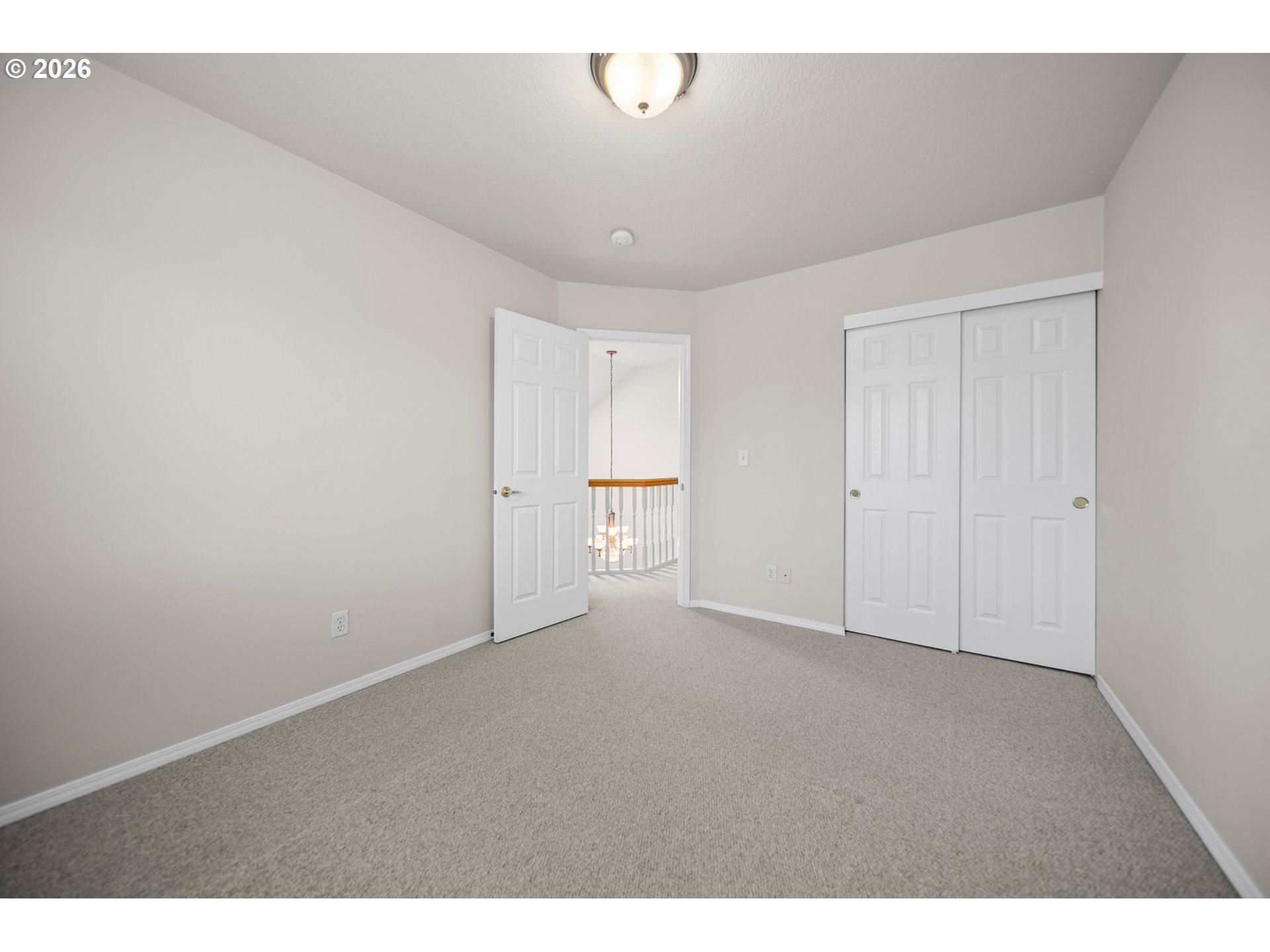 1579 S PEPPERWOOD ST