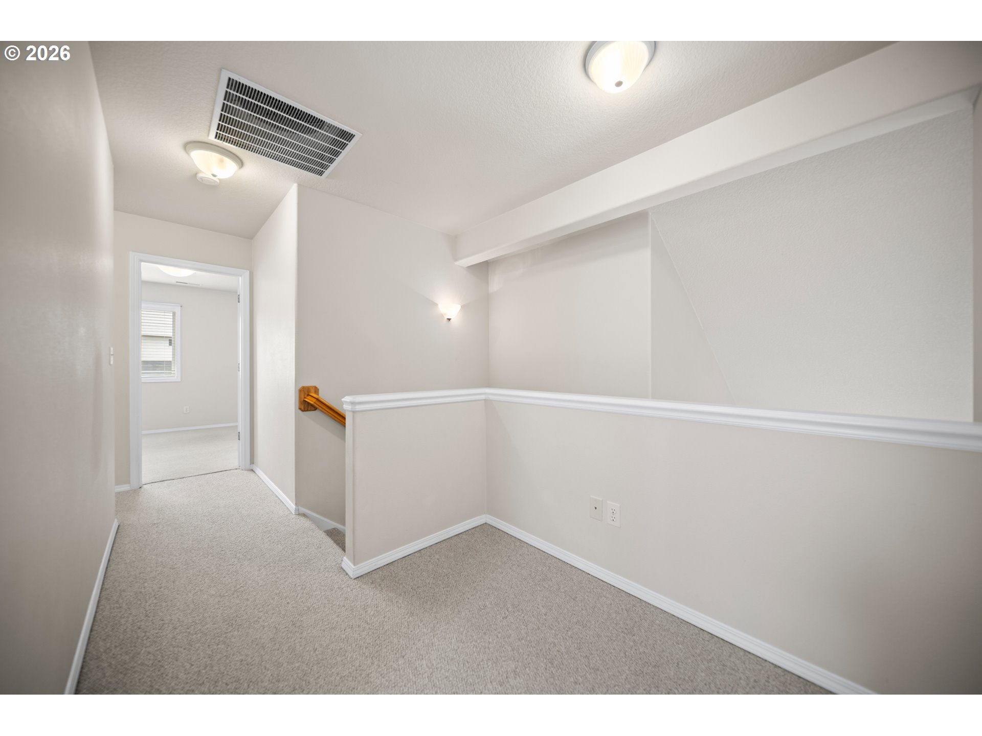 1579 S PEPPERWOOD ST