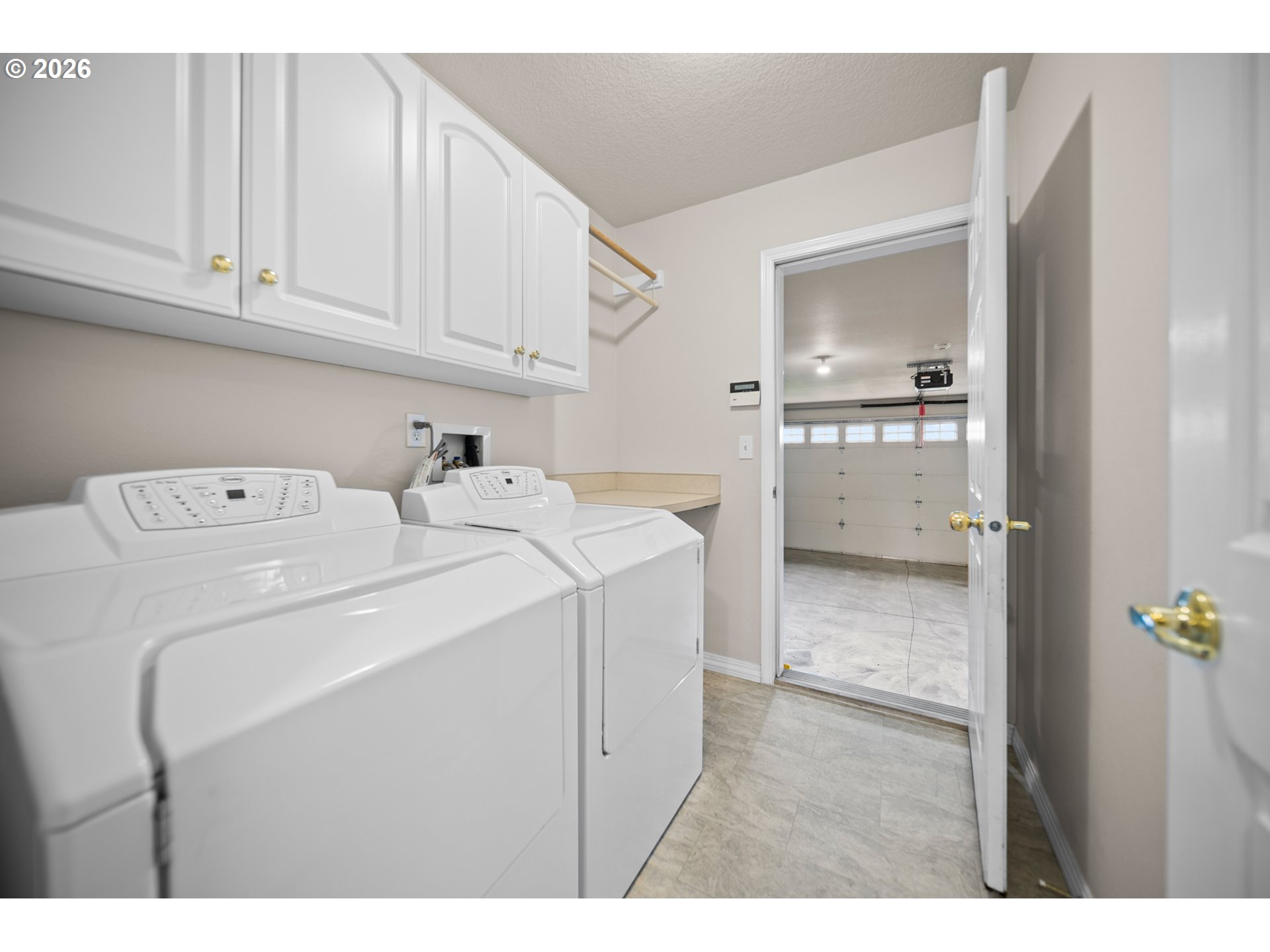 1579 S PEPPERWOOD ST