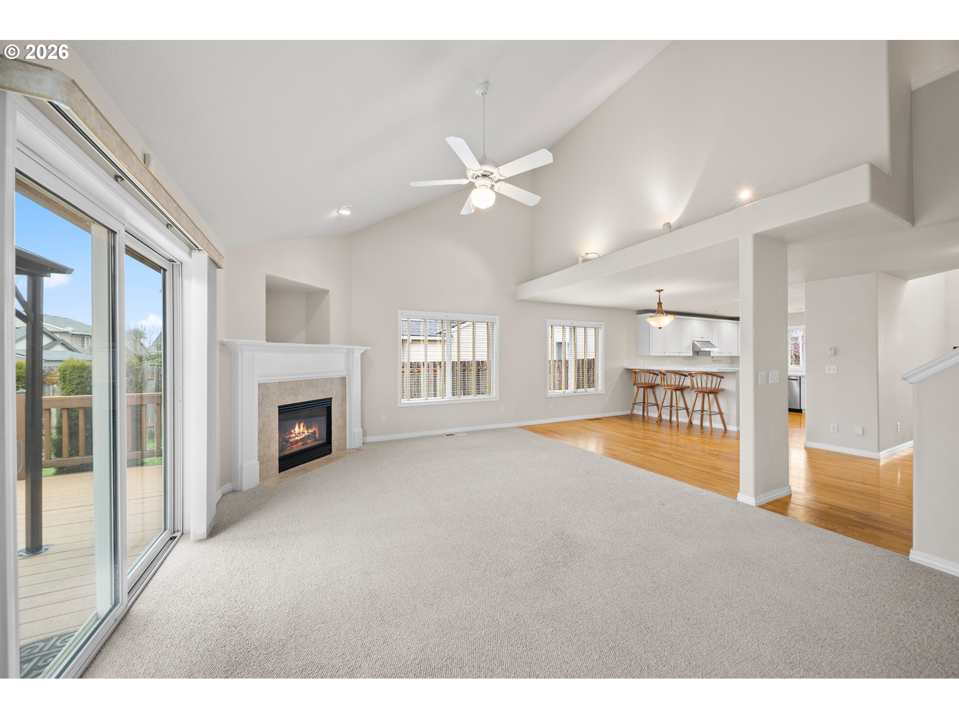 1579 S PEPPERWOOD ST