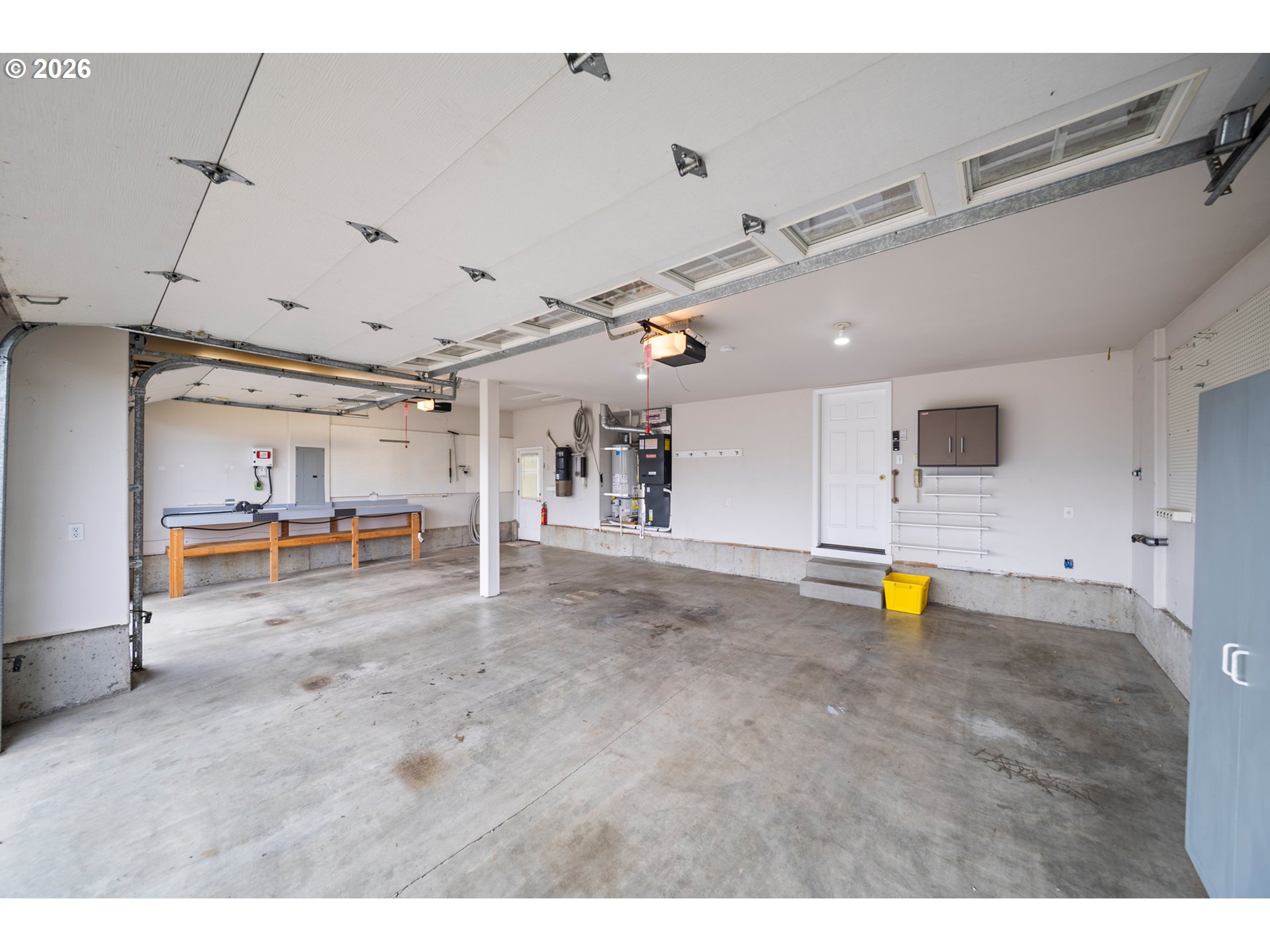 1579 S PEPPERWOOD ST