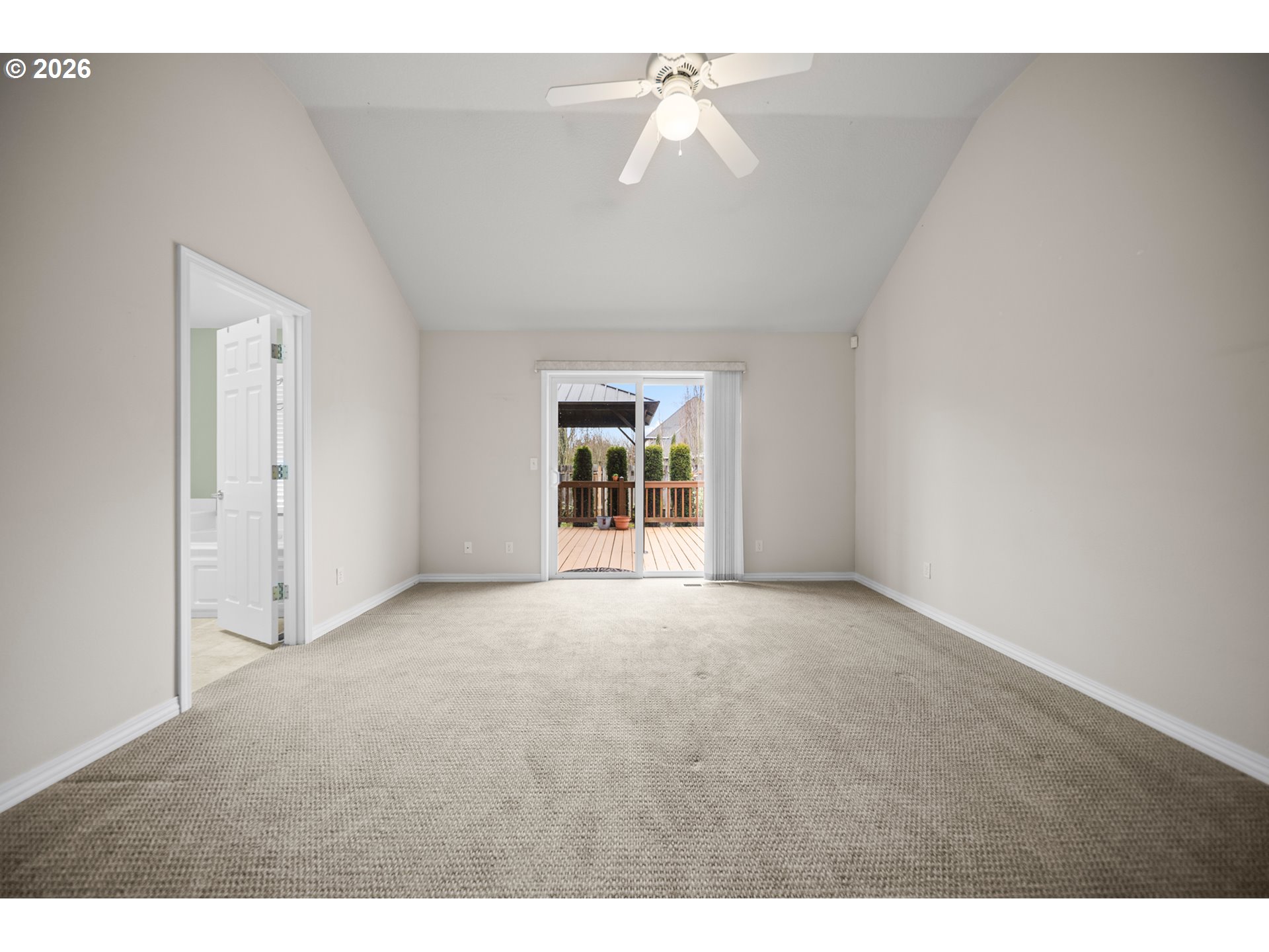 1579 S PEPPERWOOD ST