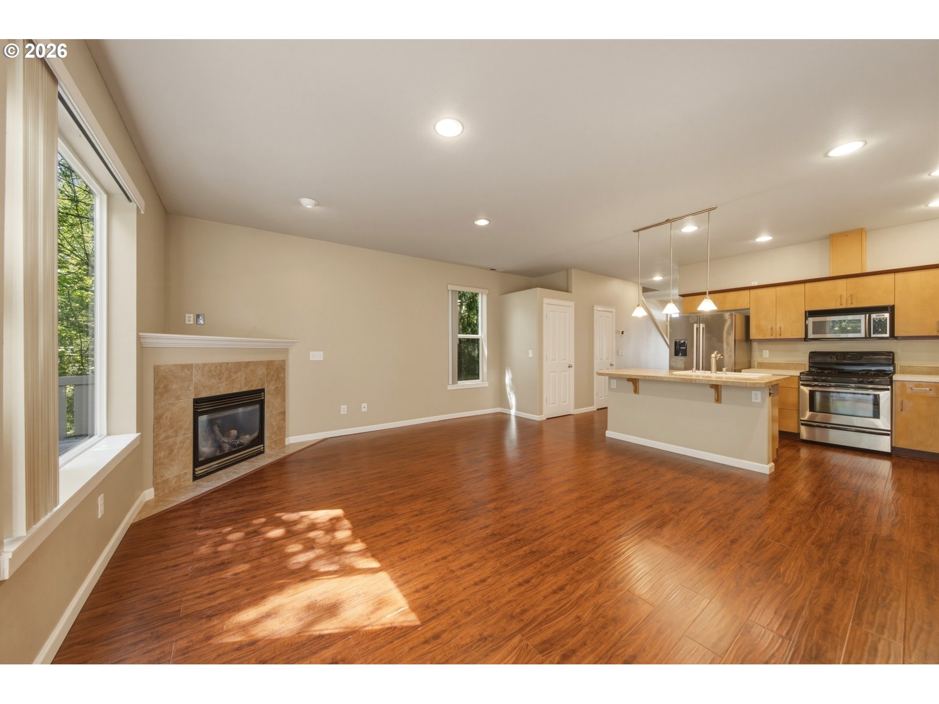 2201 NE 140TH ST