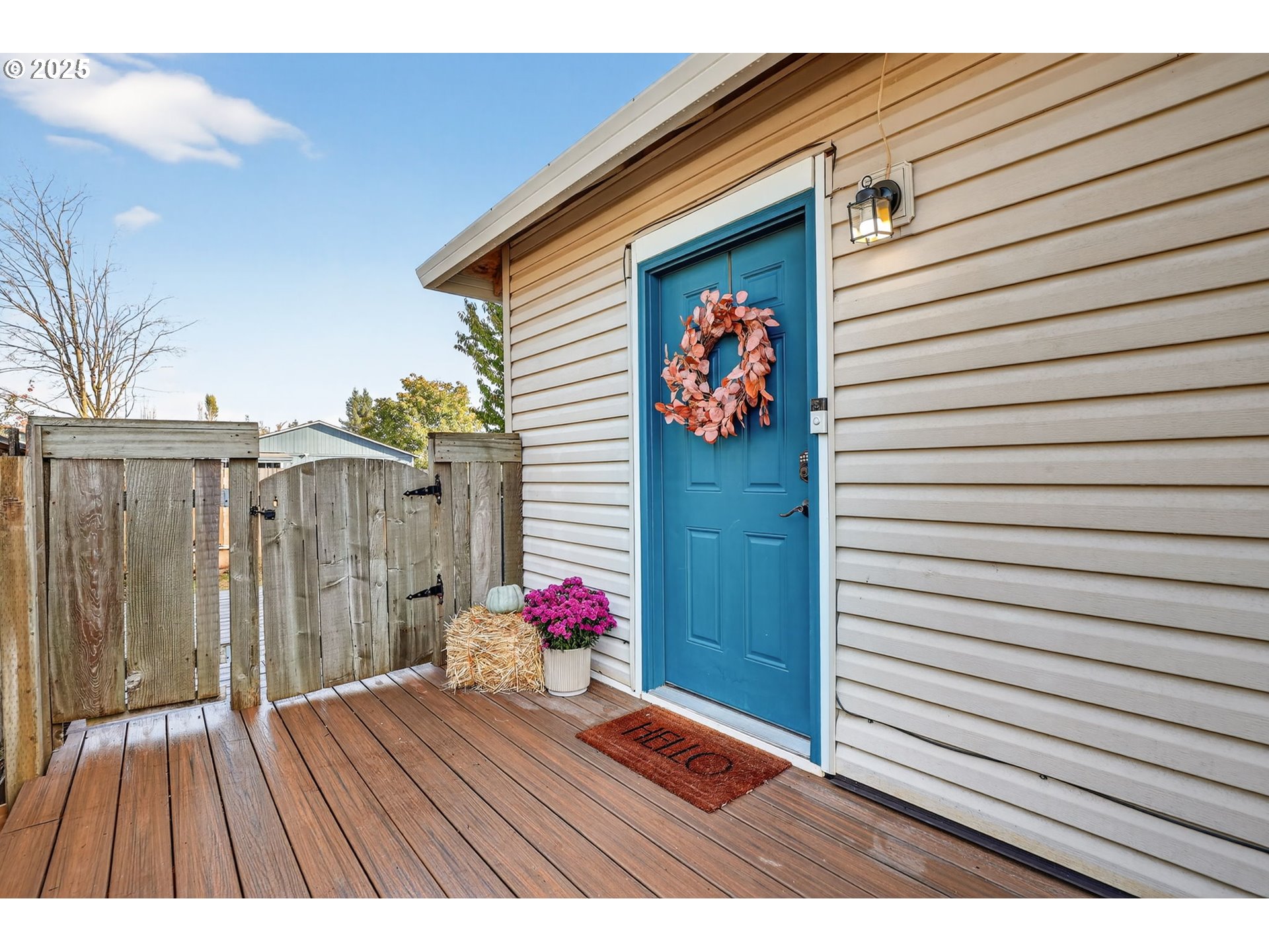 10941 MAIN ST NE, Donald