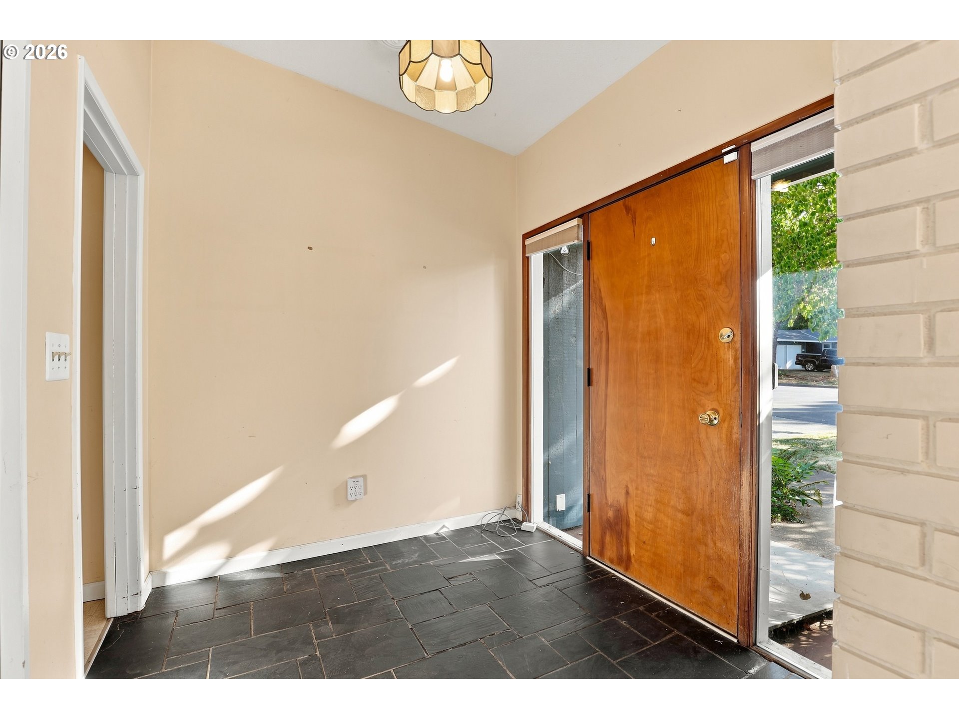 11015 SE 54TH PL