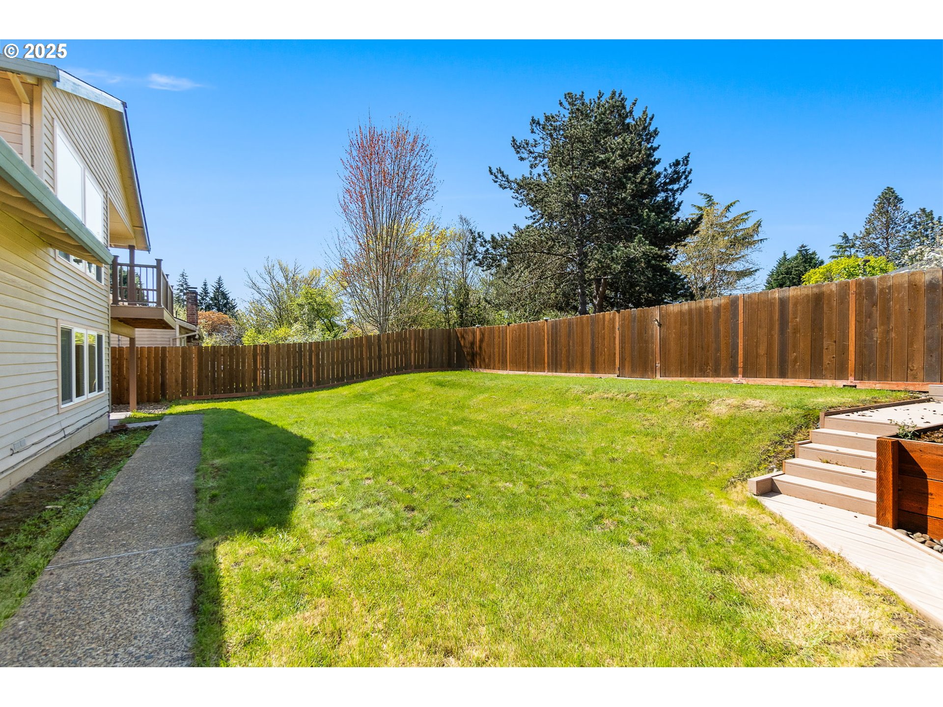 2745 SW 195TH AVE