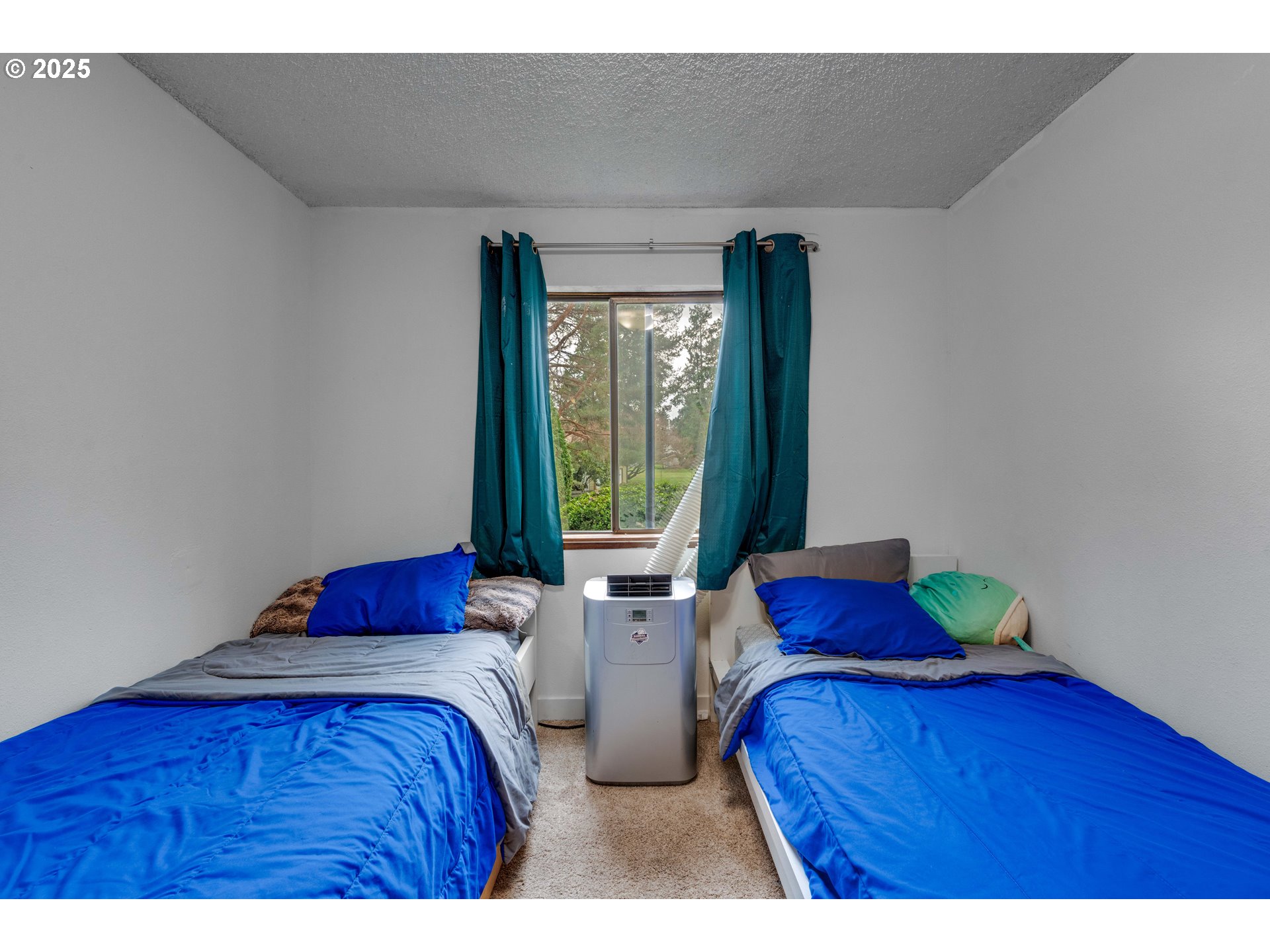 15946 NE FREMONT ST