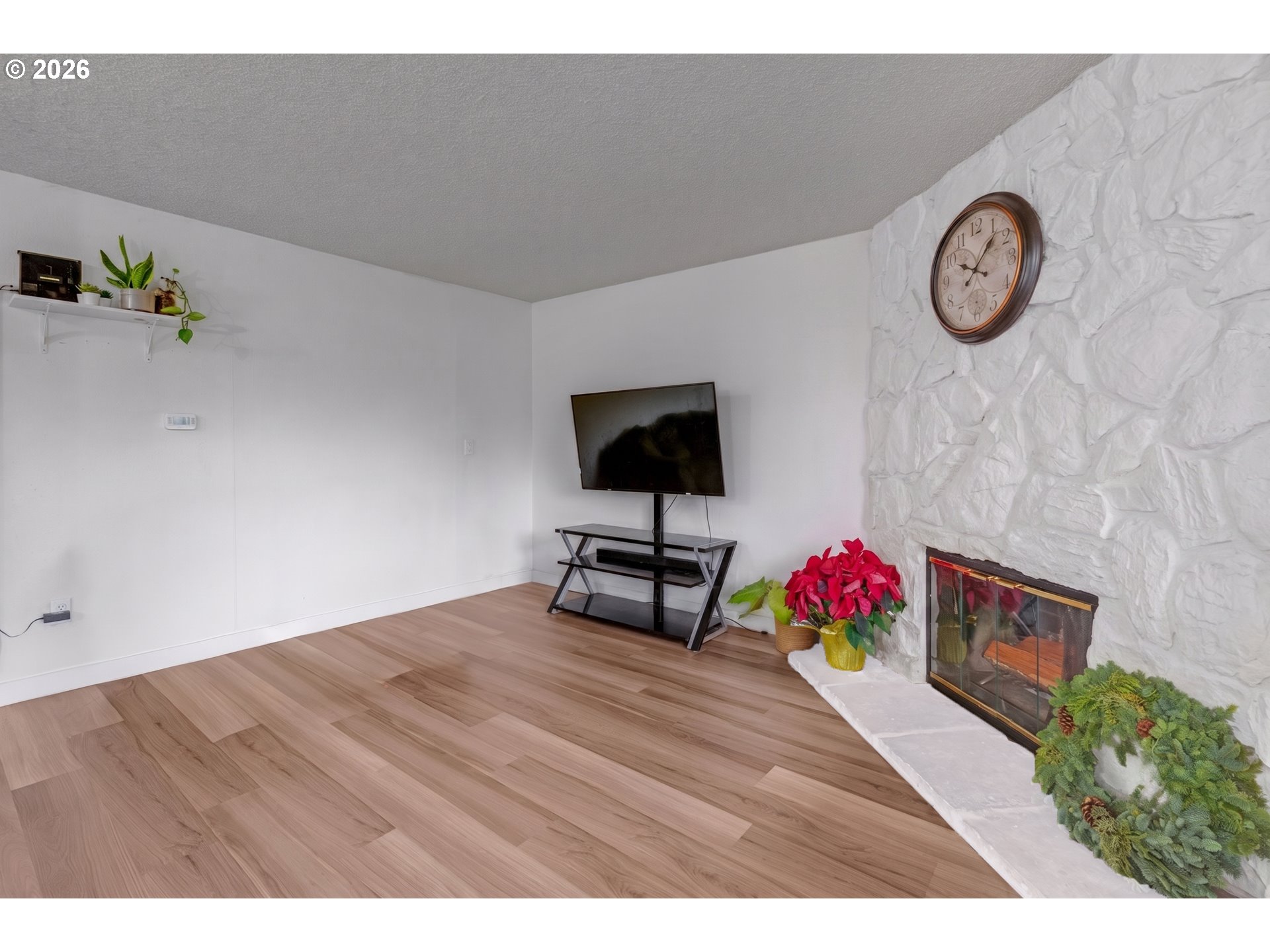 15946 NE FREMONT ST