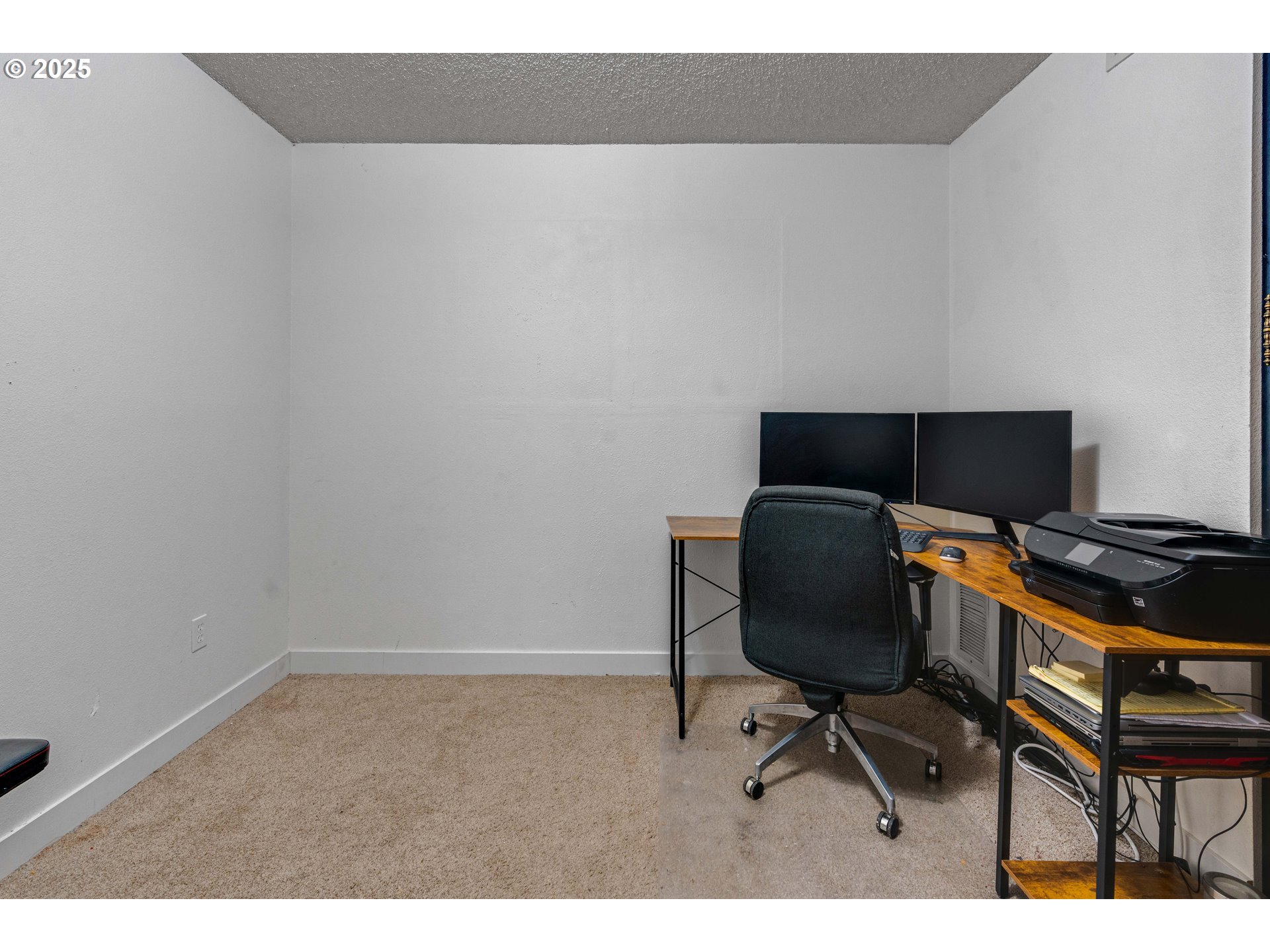 15946 NE FREMONT ST