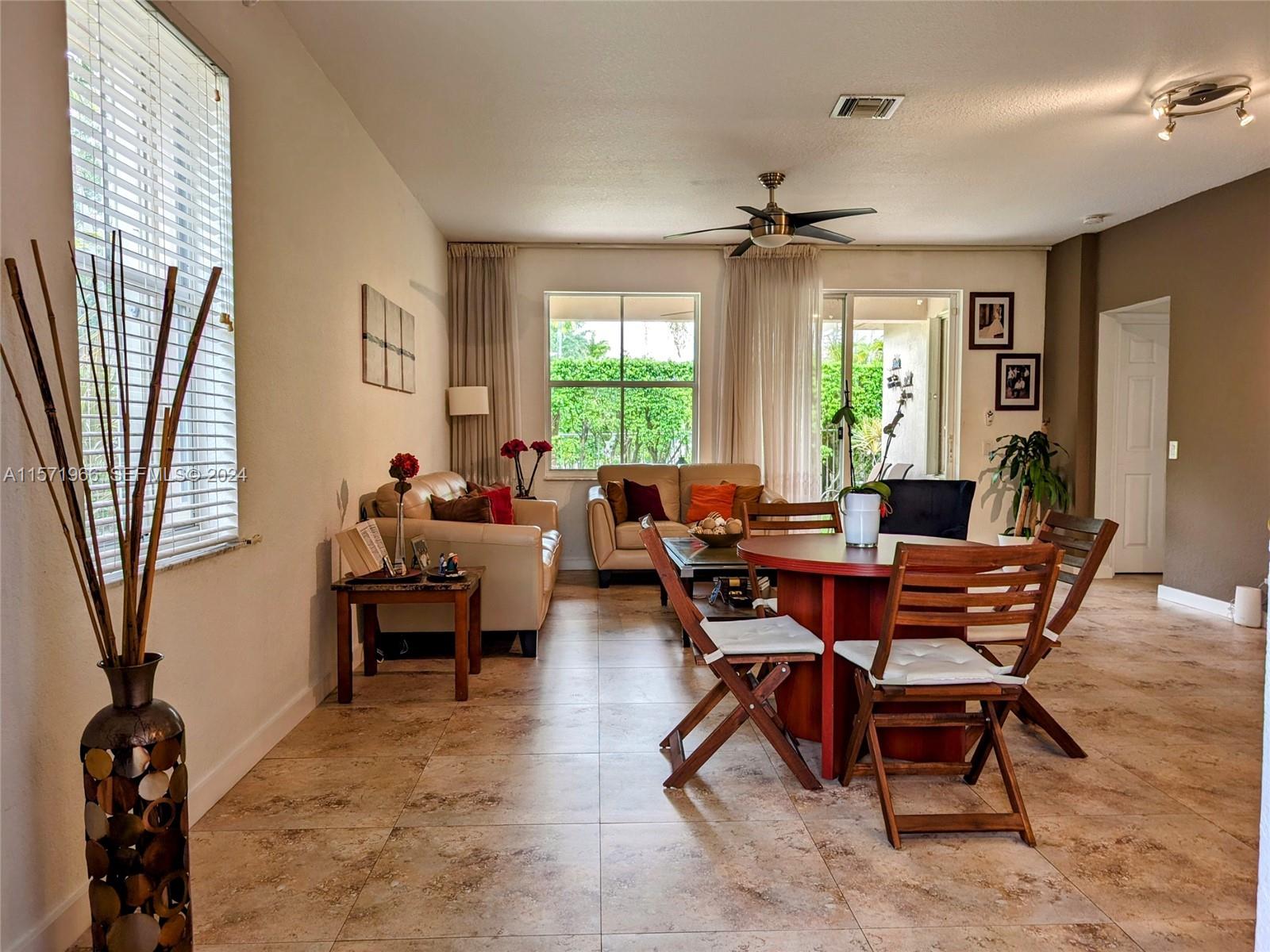 590 Pigeon Plum Way 0