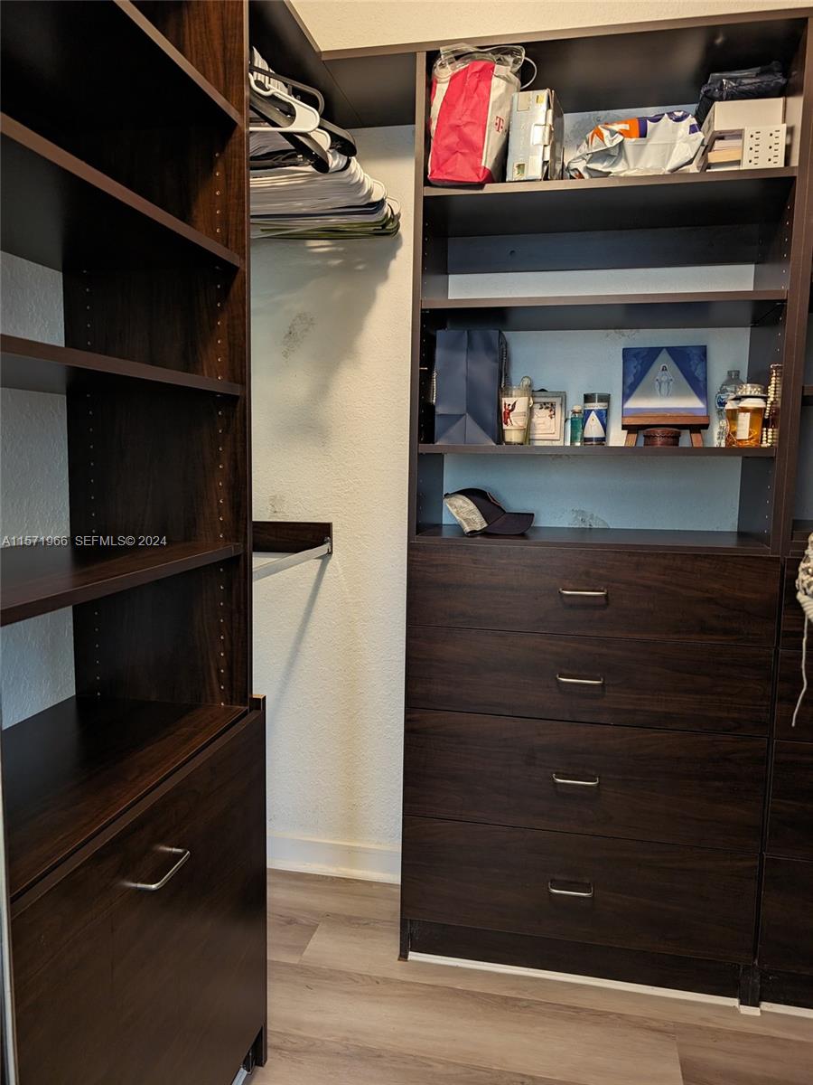 590 Pigeon Plum Way 0