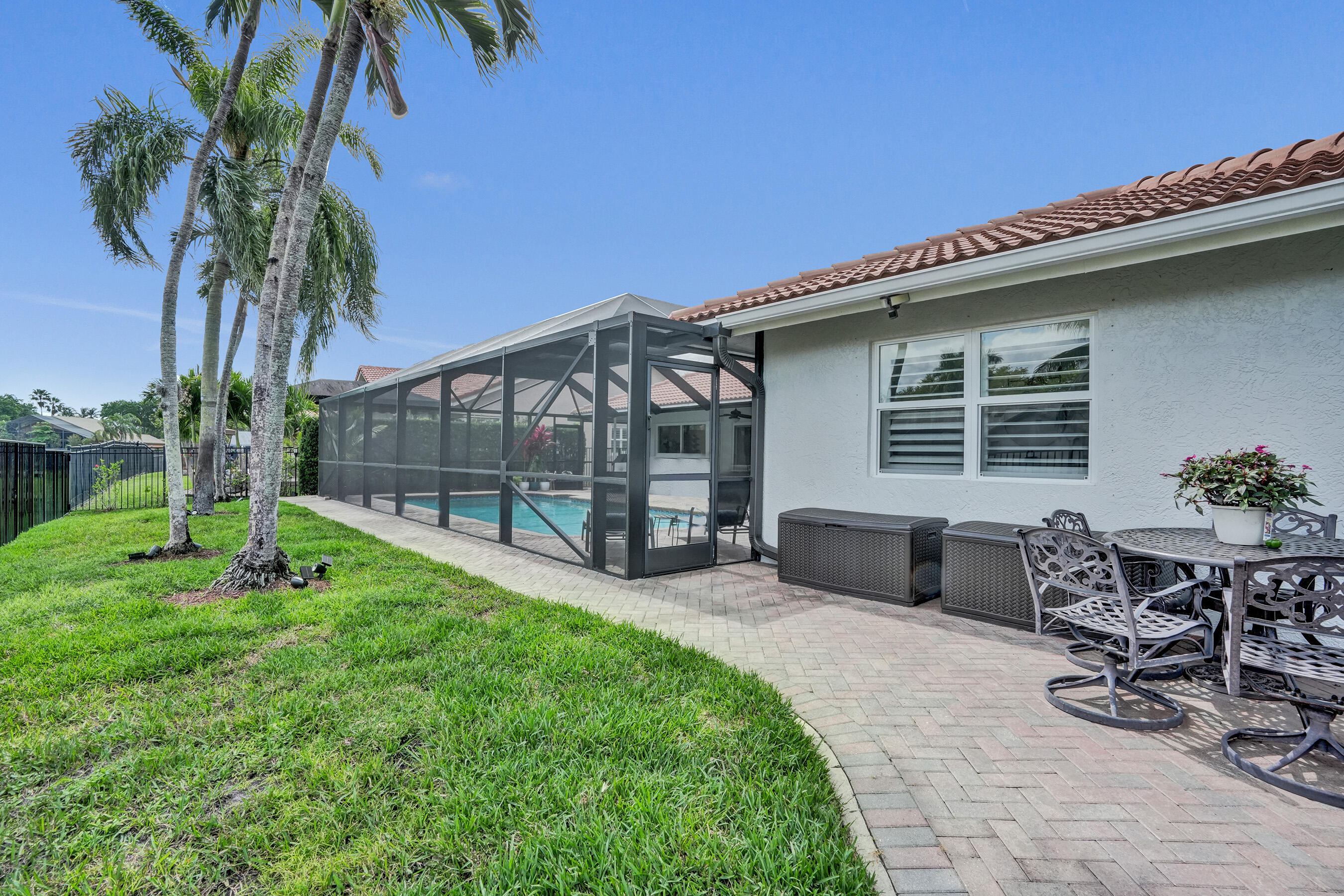 5273 NW 89th Drive